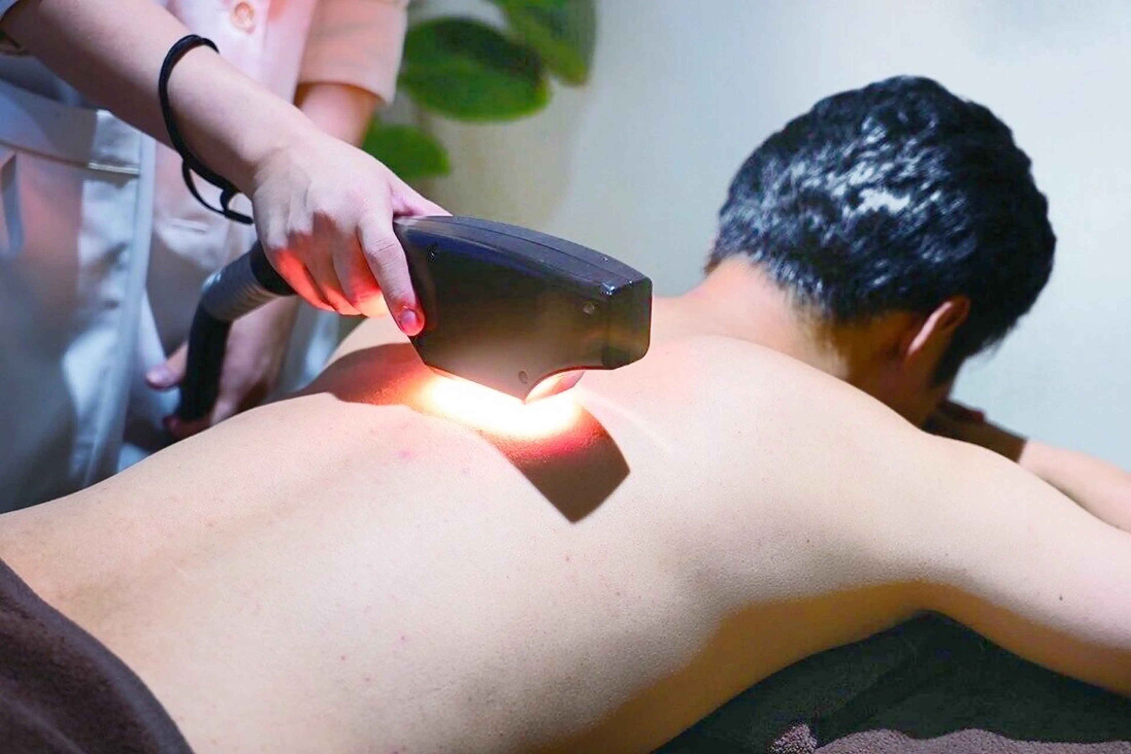 【メンズ人気No.2👑】全身脱毛(顔込)の写真