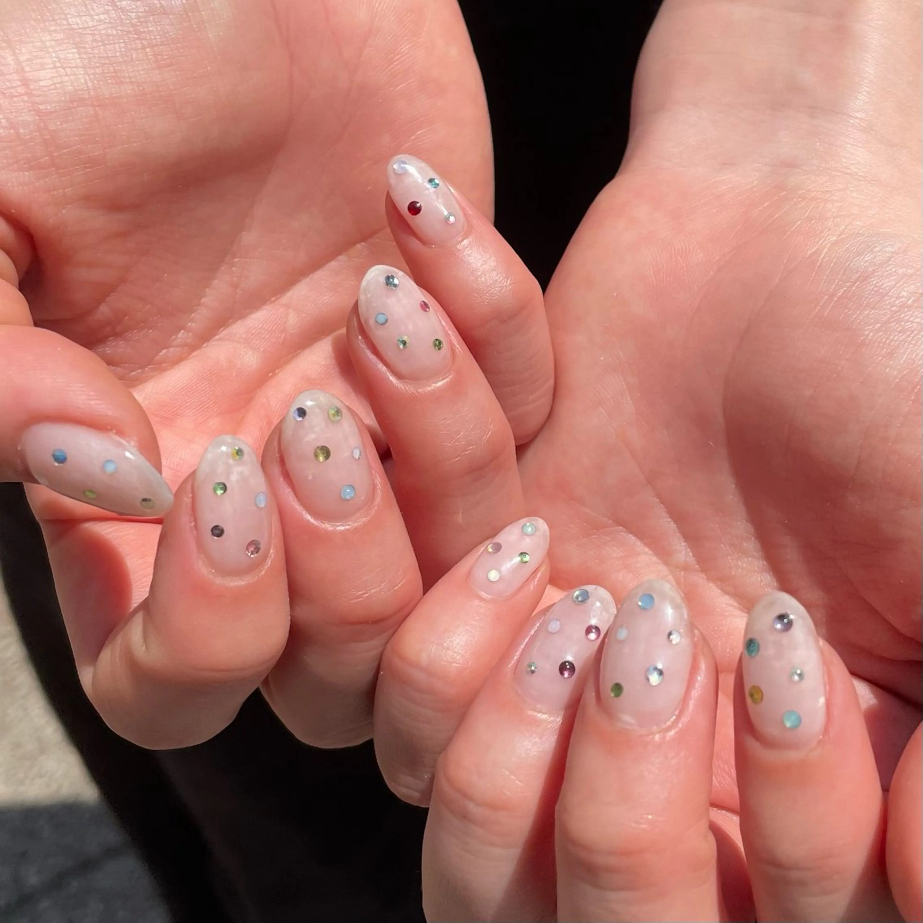 ネイル キラキラネイル ストーンネイル 夏ネイル ハンドネイル Ricnail☾ ayanoのネイルデザイン