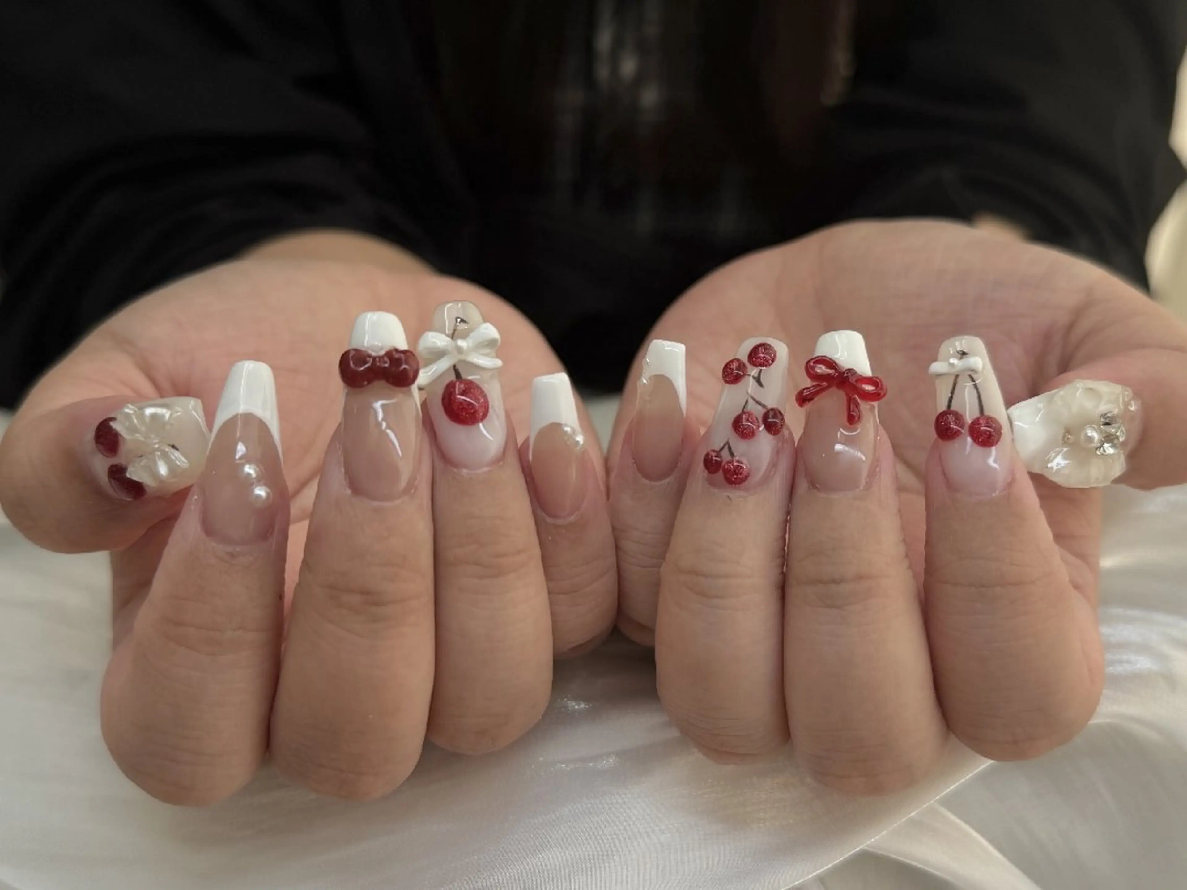 ネイル フットネイル フレンチネイル ジェルネイル ガラスフレンチ 韓国ネイル ハンドネイル ハンドケア 当日予約可能💜 アキラのその他イメージ