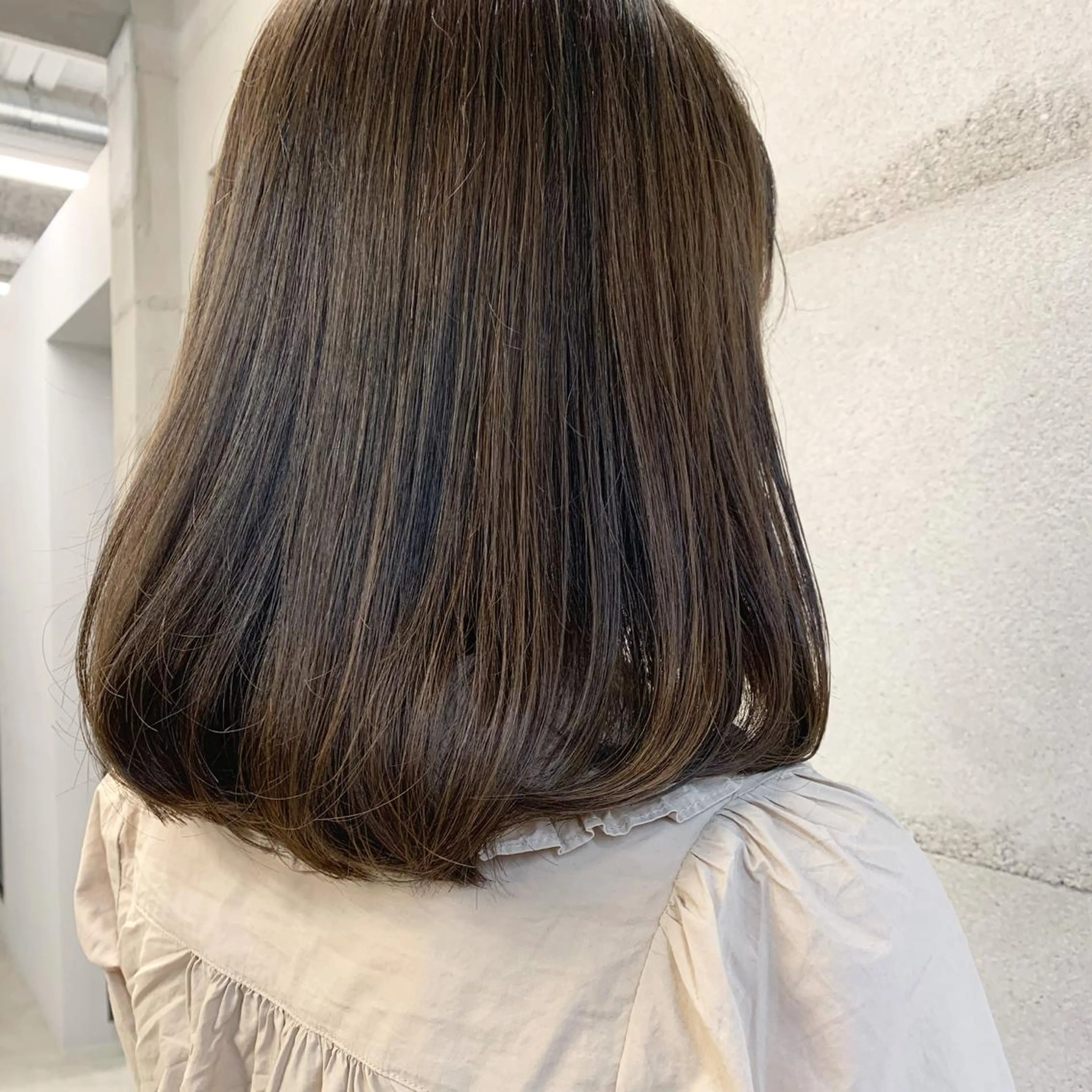 ロング カラー 透明感/オリーブ/ グレージュ/YUKAのヘアスタイル