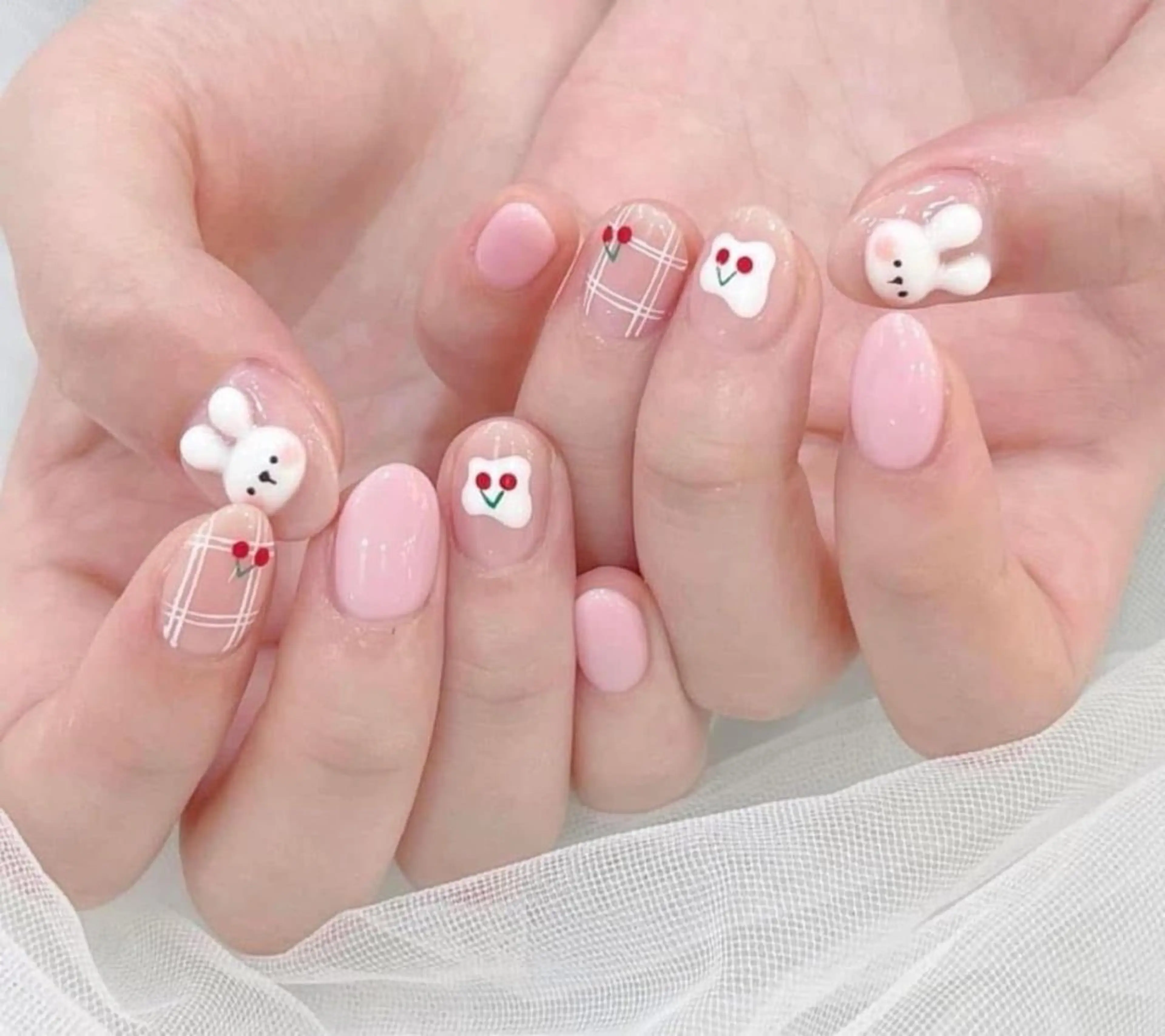 ネイル アートネイル 成人式 ジェルネイル ニュアンスネイル ネイルチップ Kora Nailのネイルデザイン