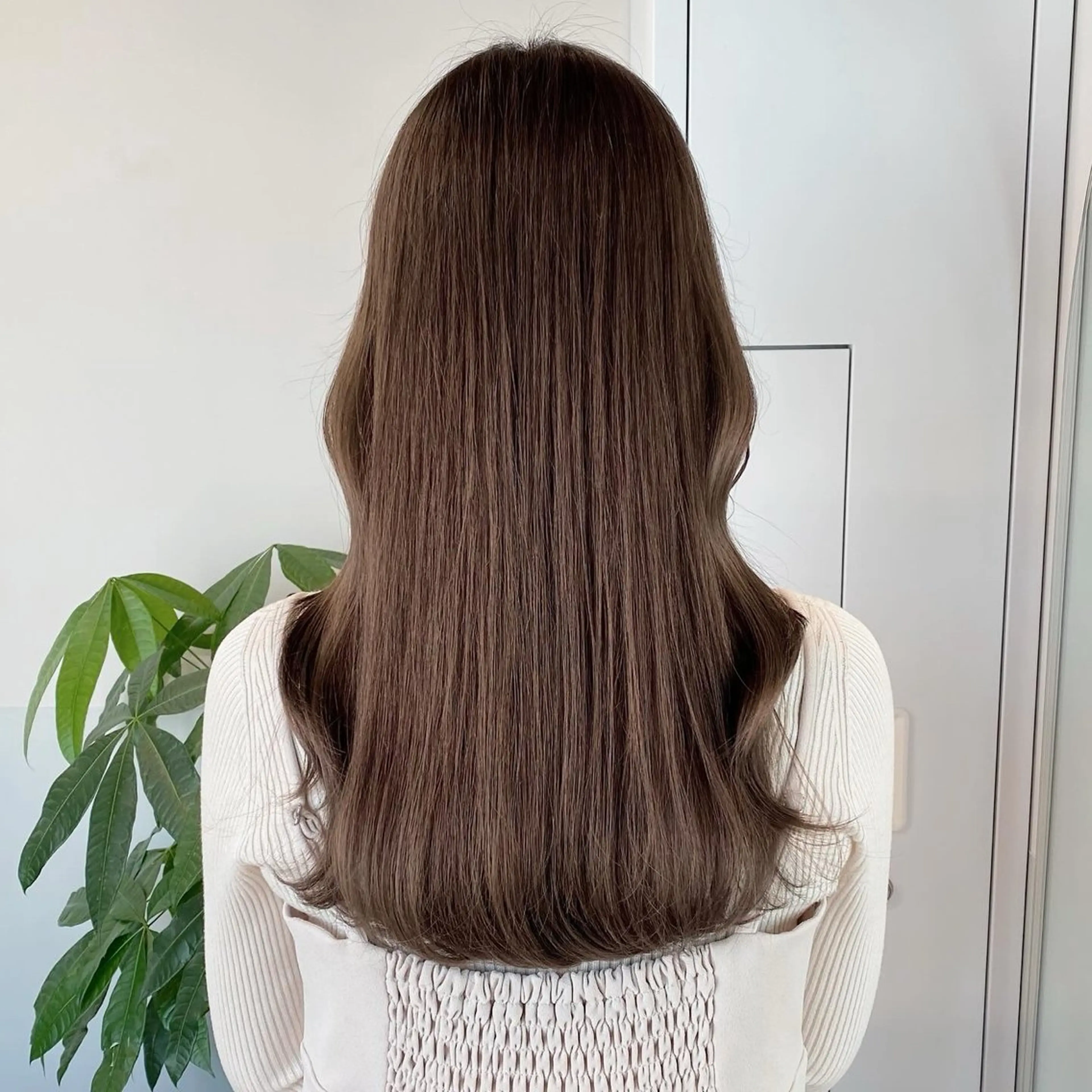 ロング カラー ブリーチ 透明感カラー ダブルカラー グレージュ ミルクティーグレージュ ブリーチなしカラー/ 髪質改善/寺門束のヘアスタイル