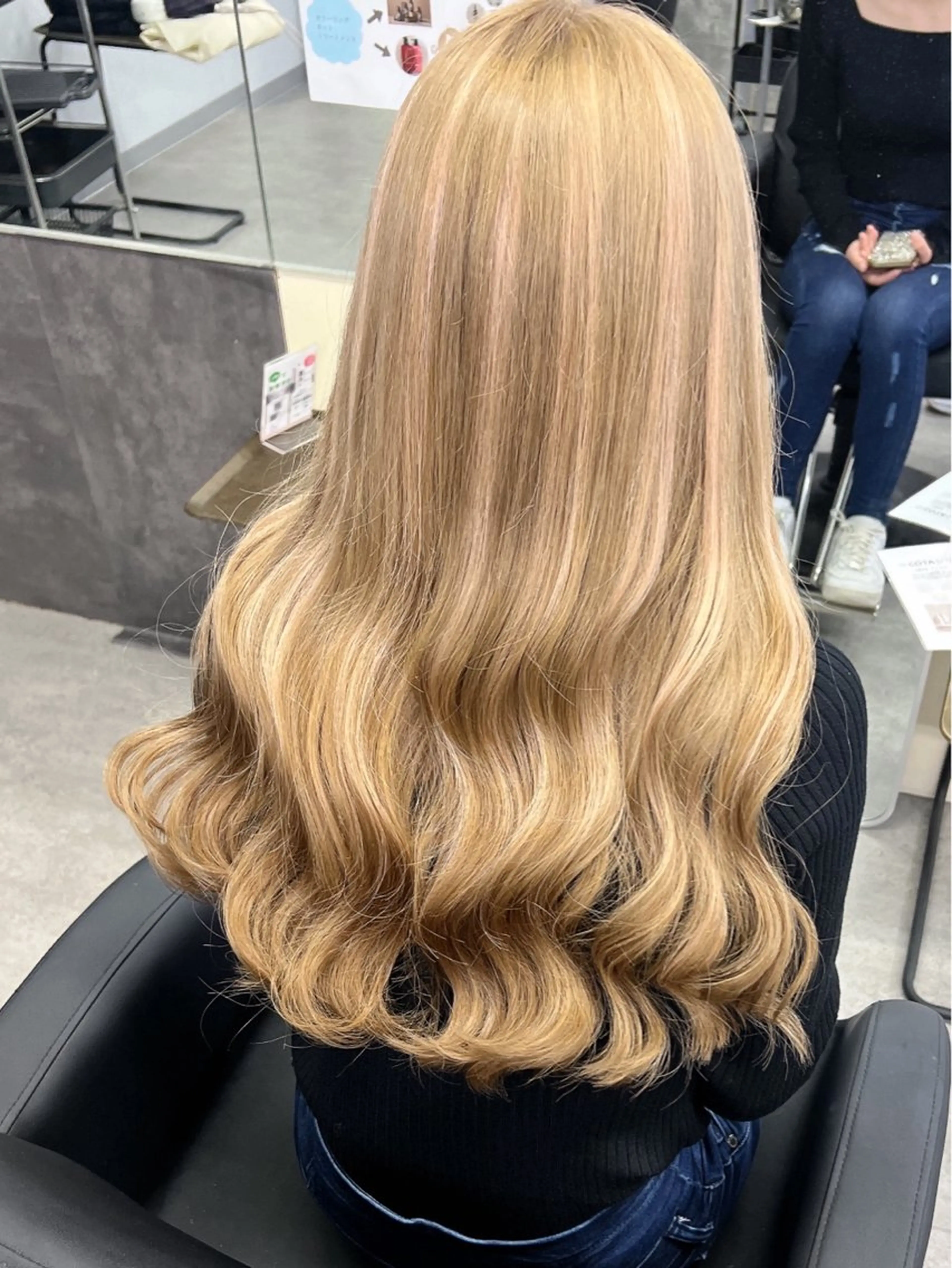 ロング SALOWIN天神大名店所属・羽エクステ/スリム タッキ/kodaiのヘアスタイル