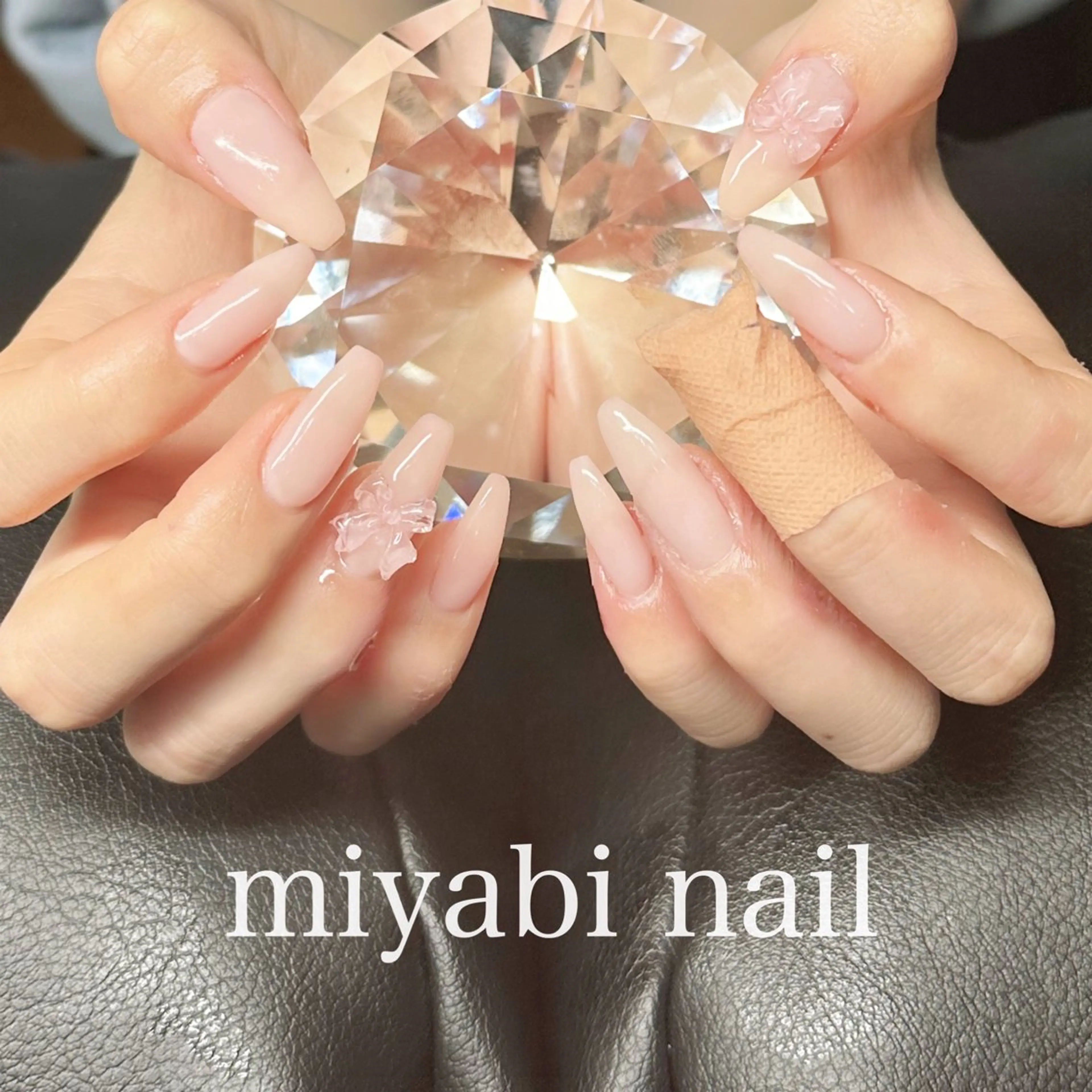 ネイル ロングネイル 持ち込み オフィスネイル ピンク リボン ハンドネイル miyabi nail 桂川駅近くのネイルデザイン