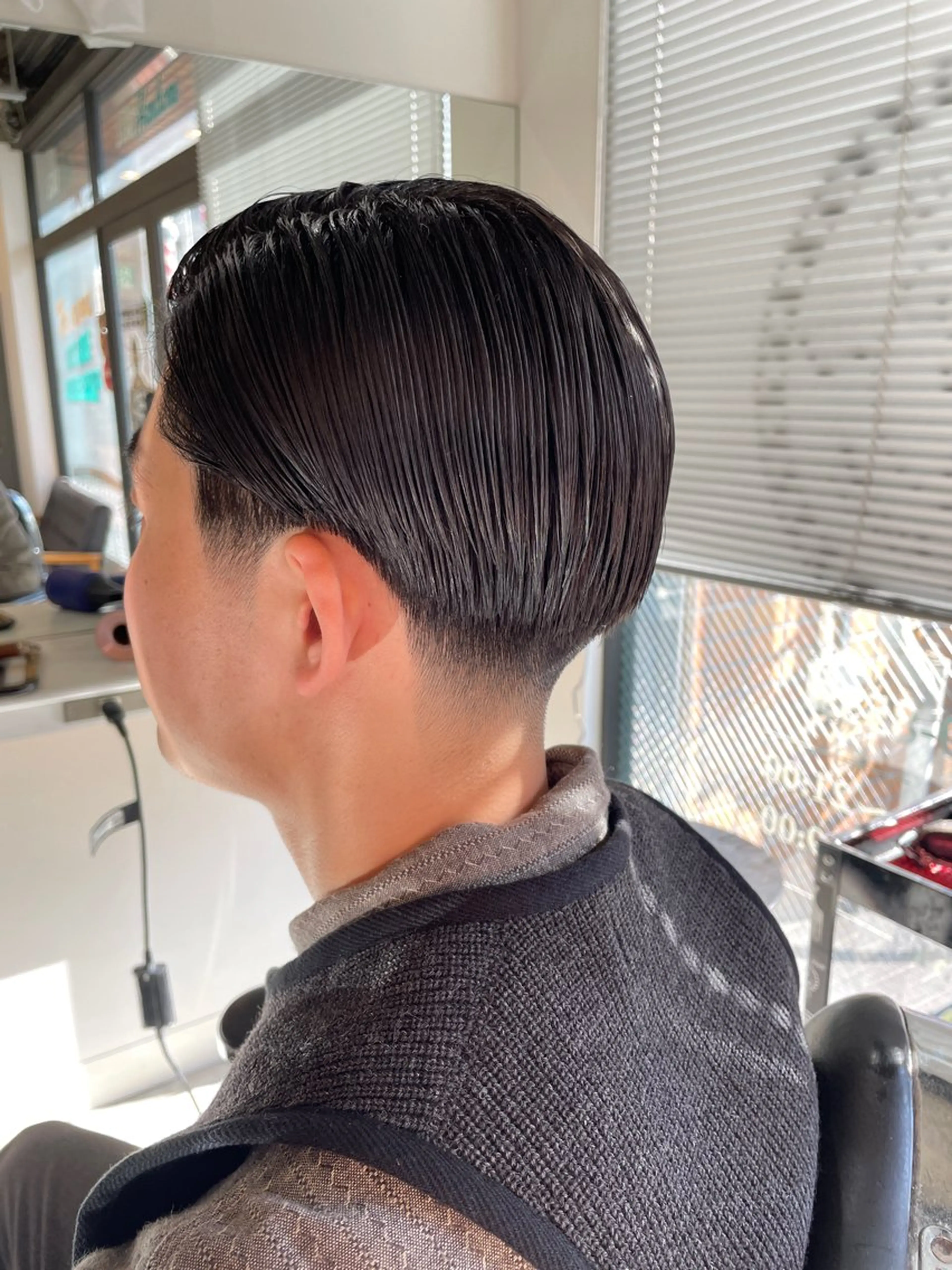 ミディアム メンズ フェードカット East Side Barbershop所属・阿部 慈導のヘアスタイル