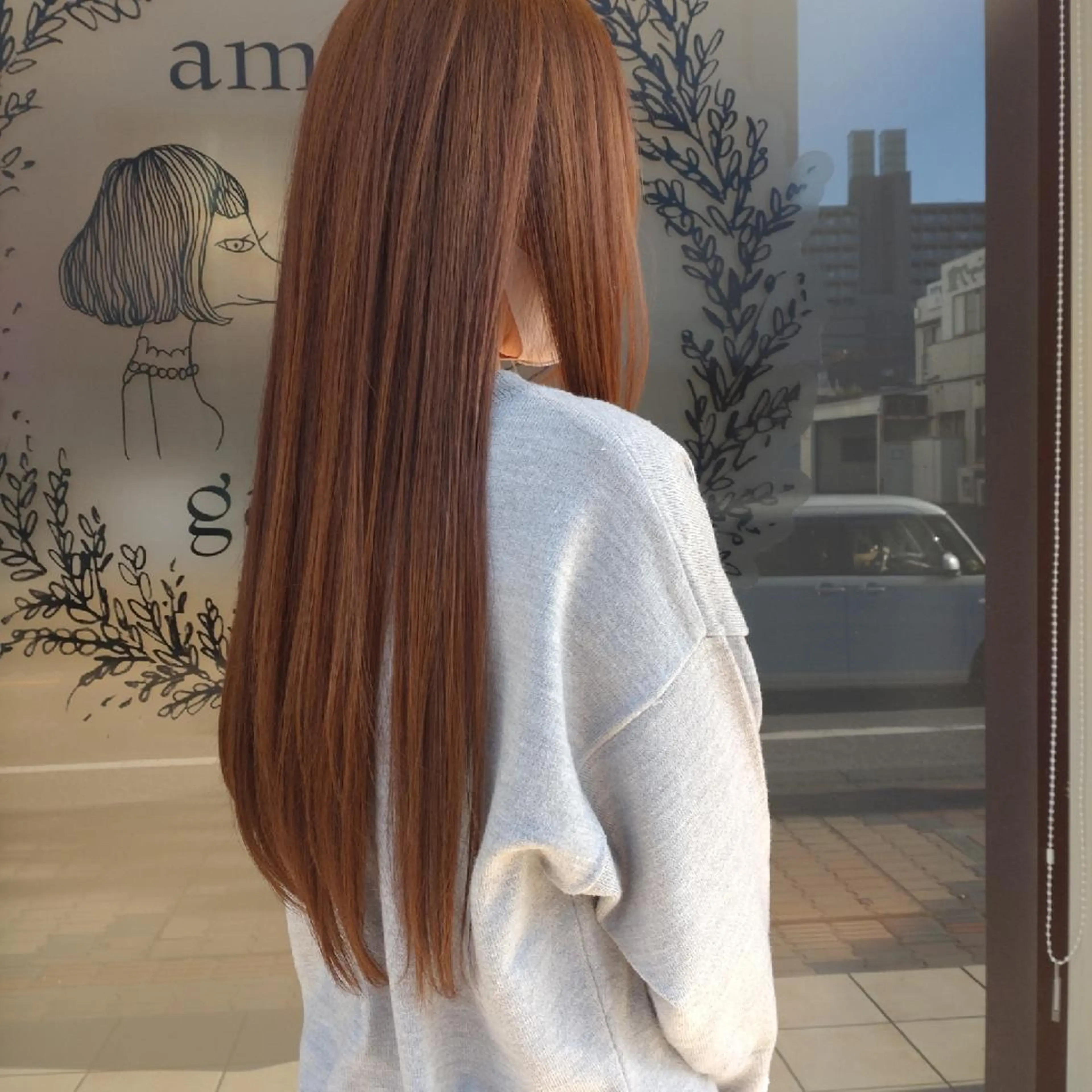 ロング カラー 大槻 百合子のヘアスタイル