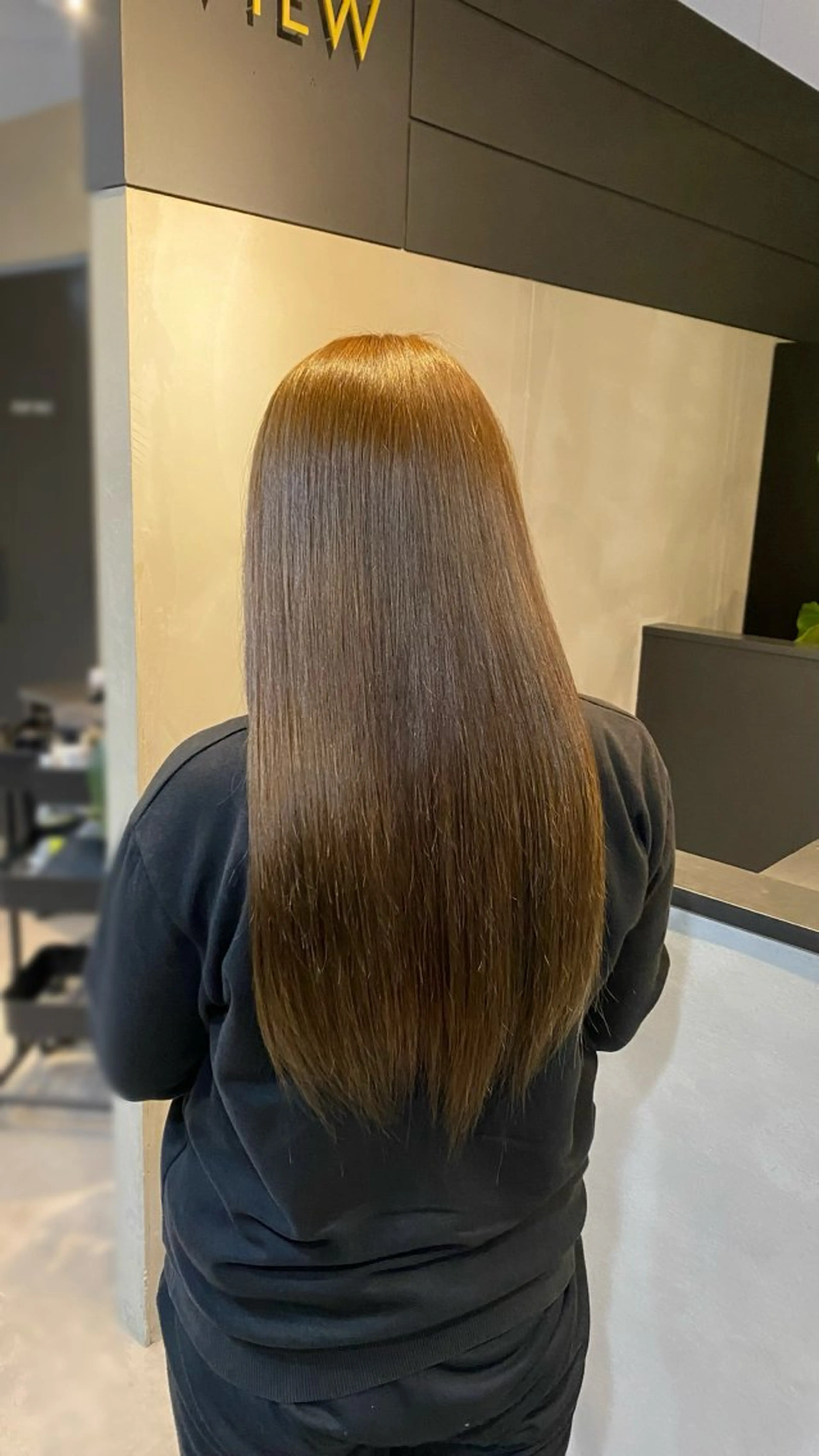 【🫧ミニモ限定🫧】艶カラー＋ケアトリートメント🥣♡ ¥9,900→¥5,000の写真