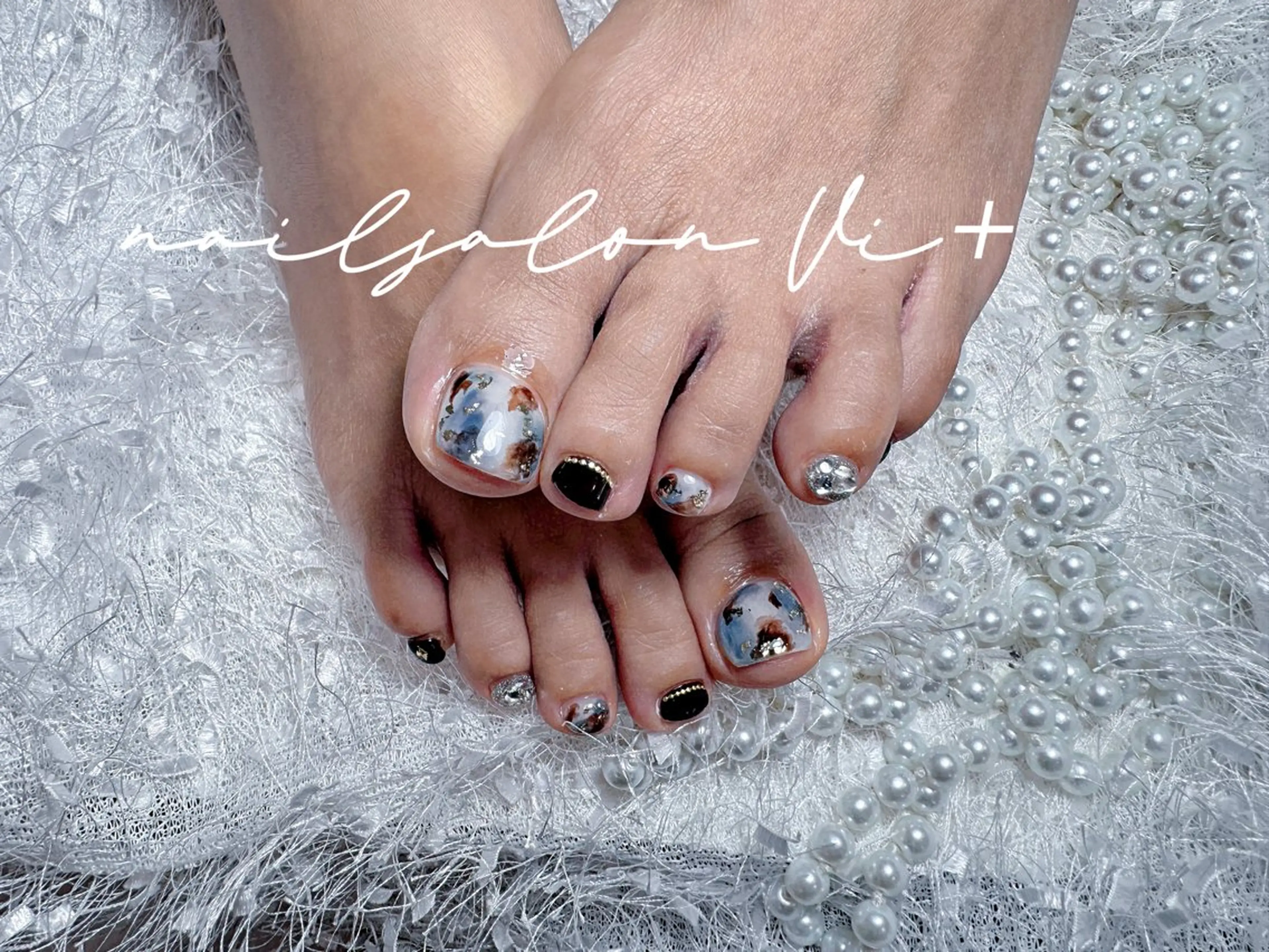 ネイル フットネイル ✨Nailsalon Vi+✨のネイルデザイン