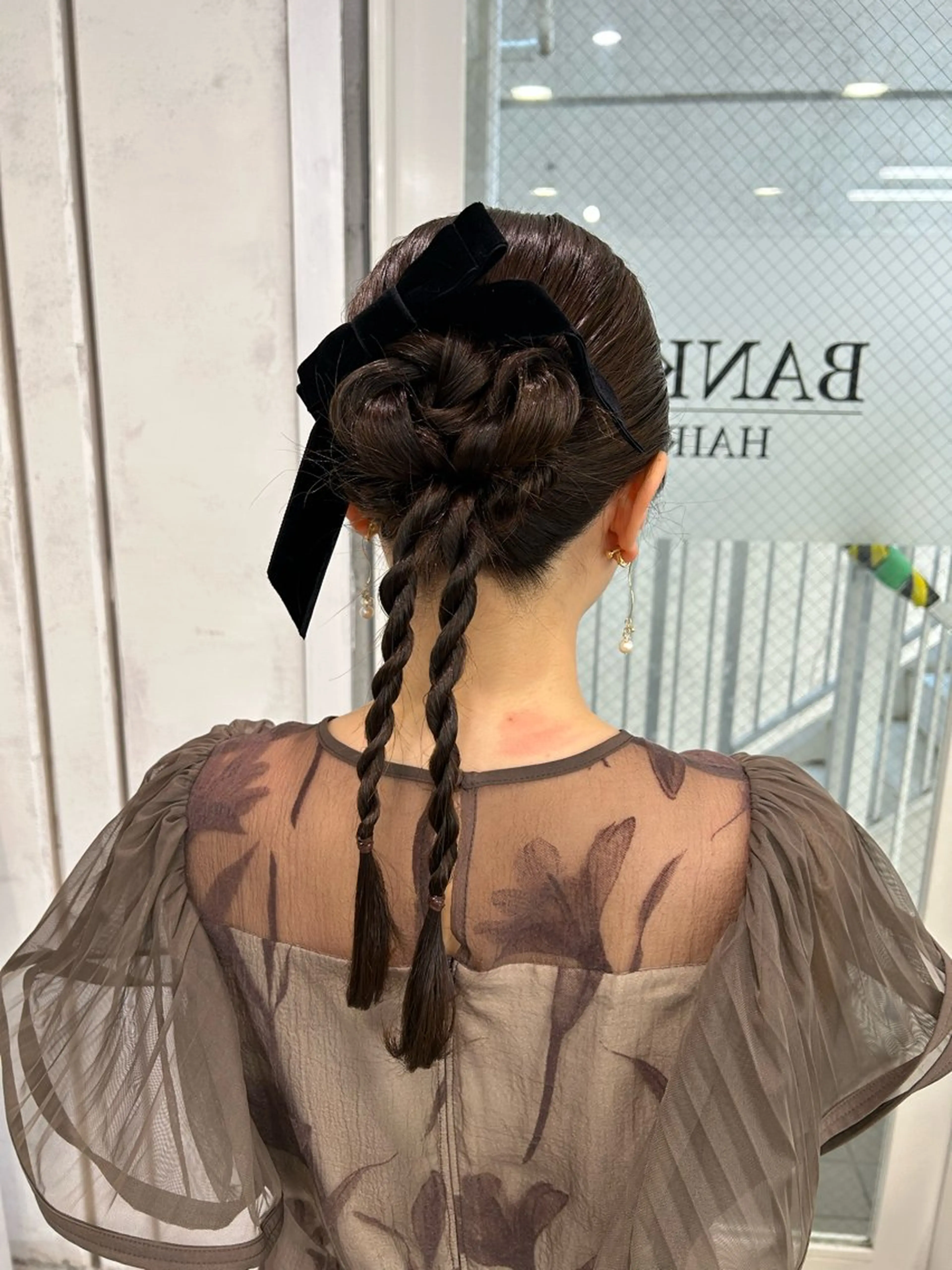 ヘアアレンジ 透明感カラー・ 髪質改善🩵イケダのヘアスタイル