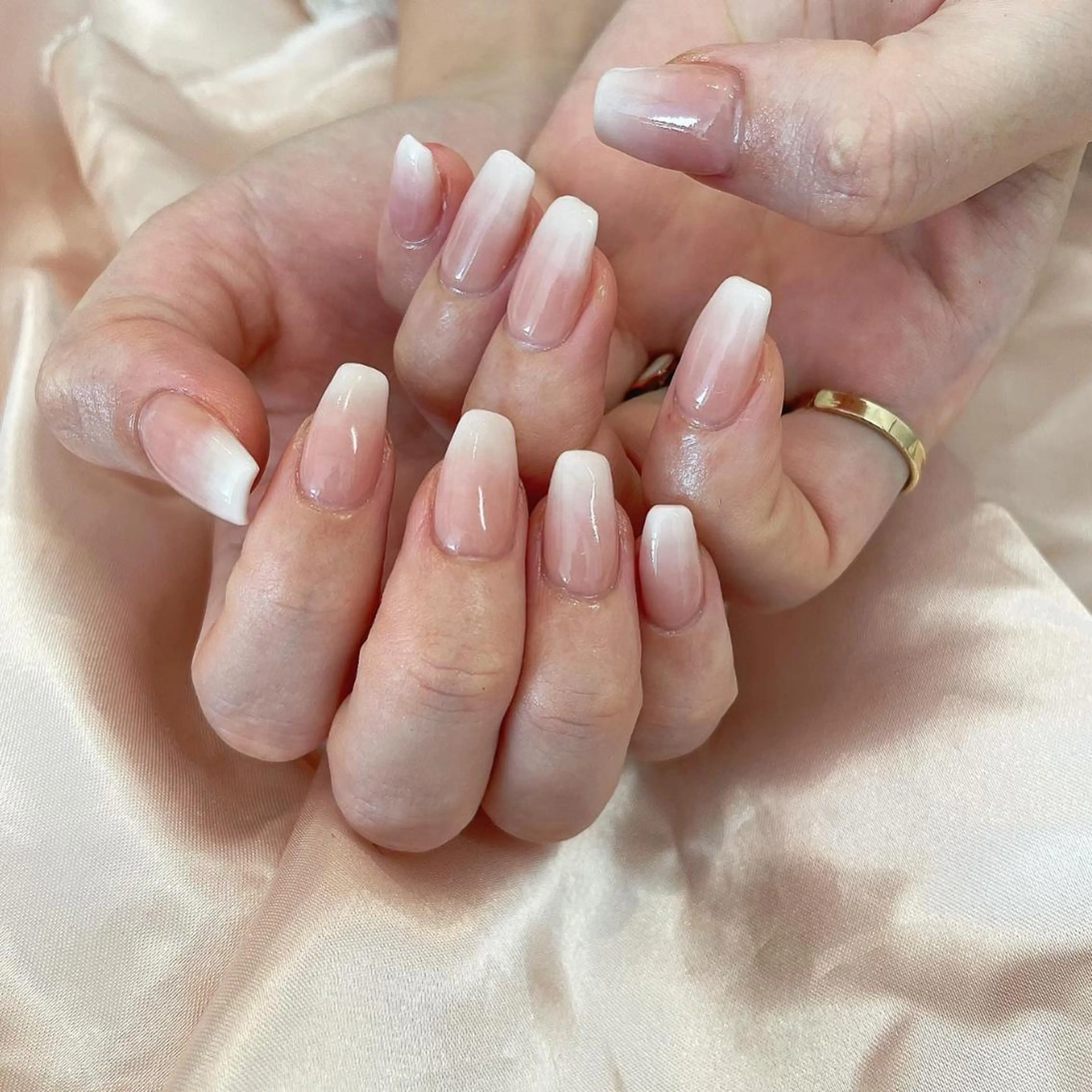 ネイル essence所属・pétit maakoのネイルデザイン