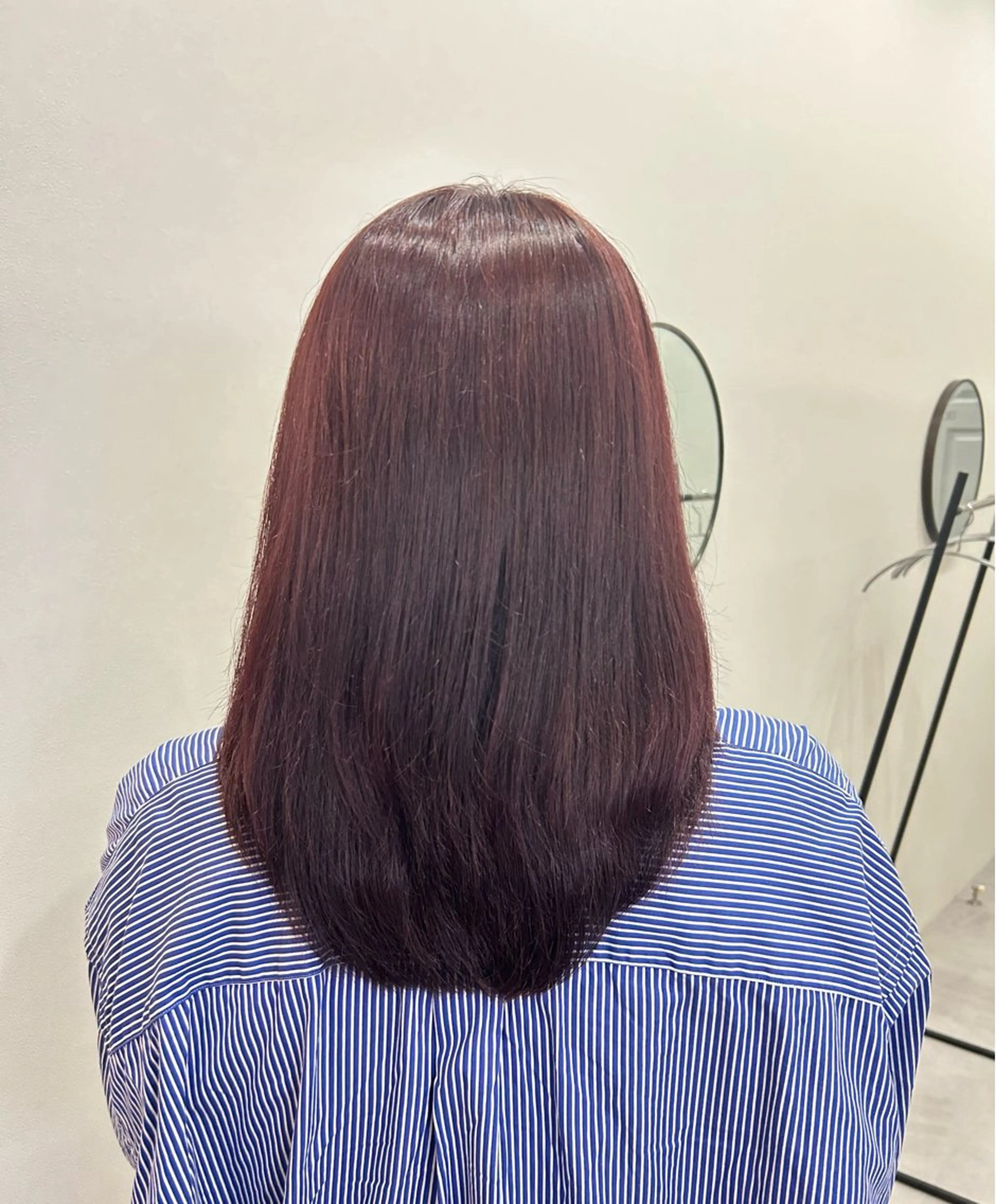 カラー レッドカラー ジャスミン 🧿のヘアスタイル