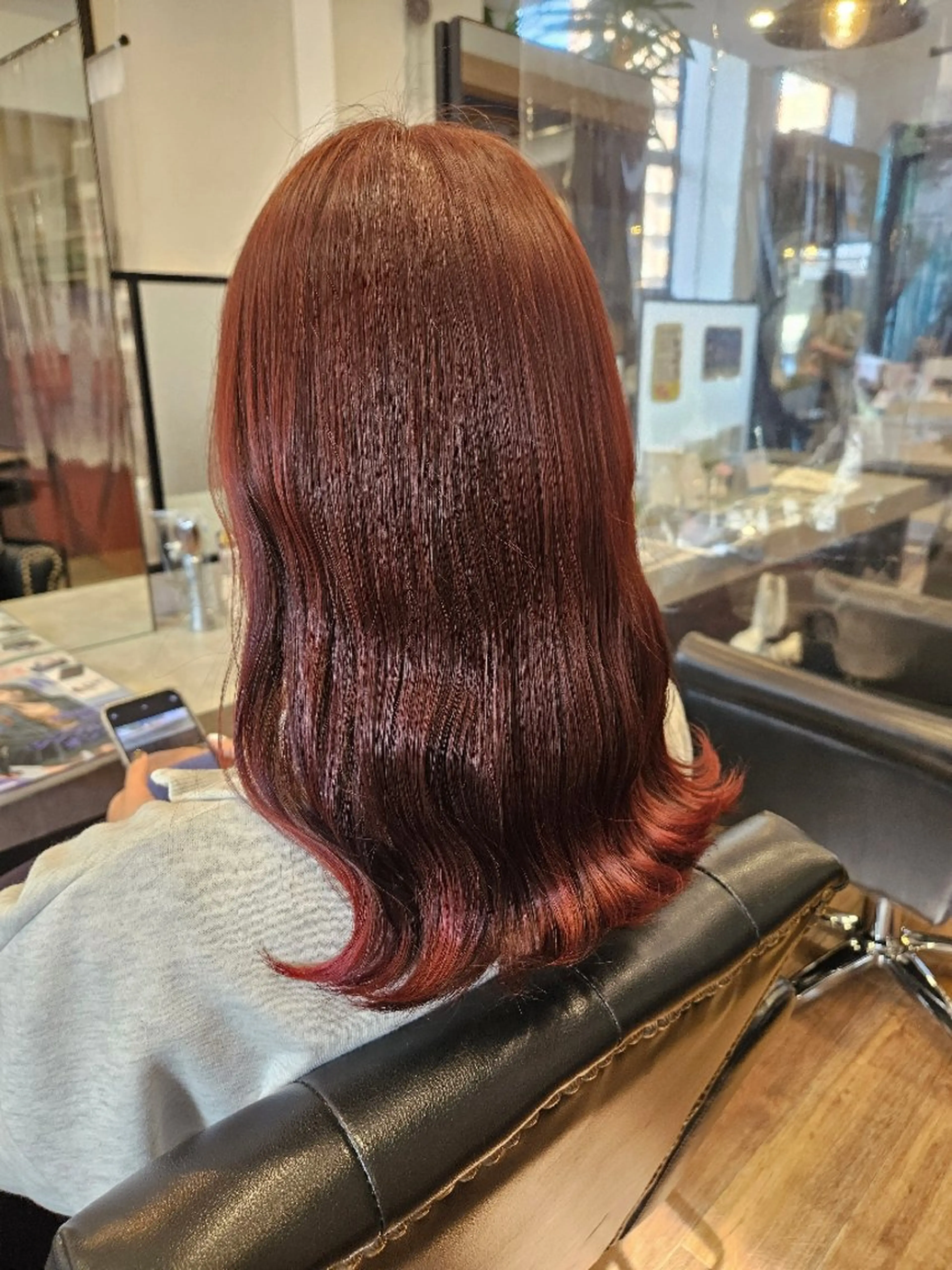 セミロング カラー ヘアカラー 関口 友菜のヘアスタイル