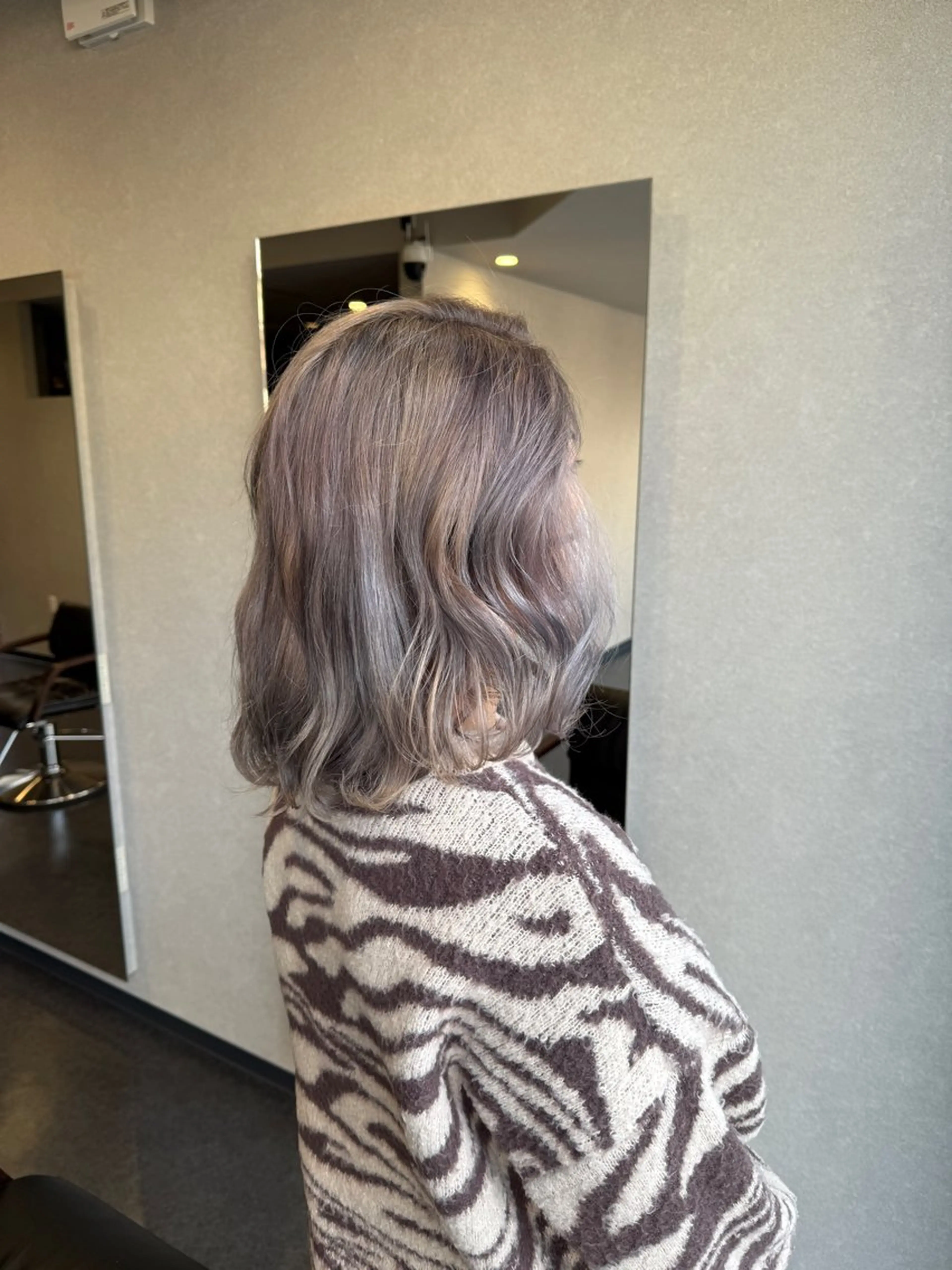 ミディアム 髪質改善⚡️カラー 🍀武久 誠🍀のヘアスタイル