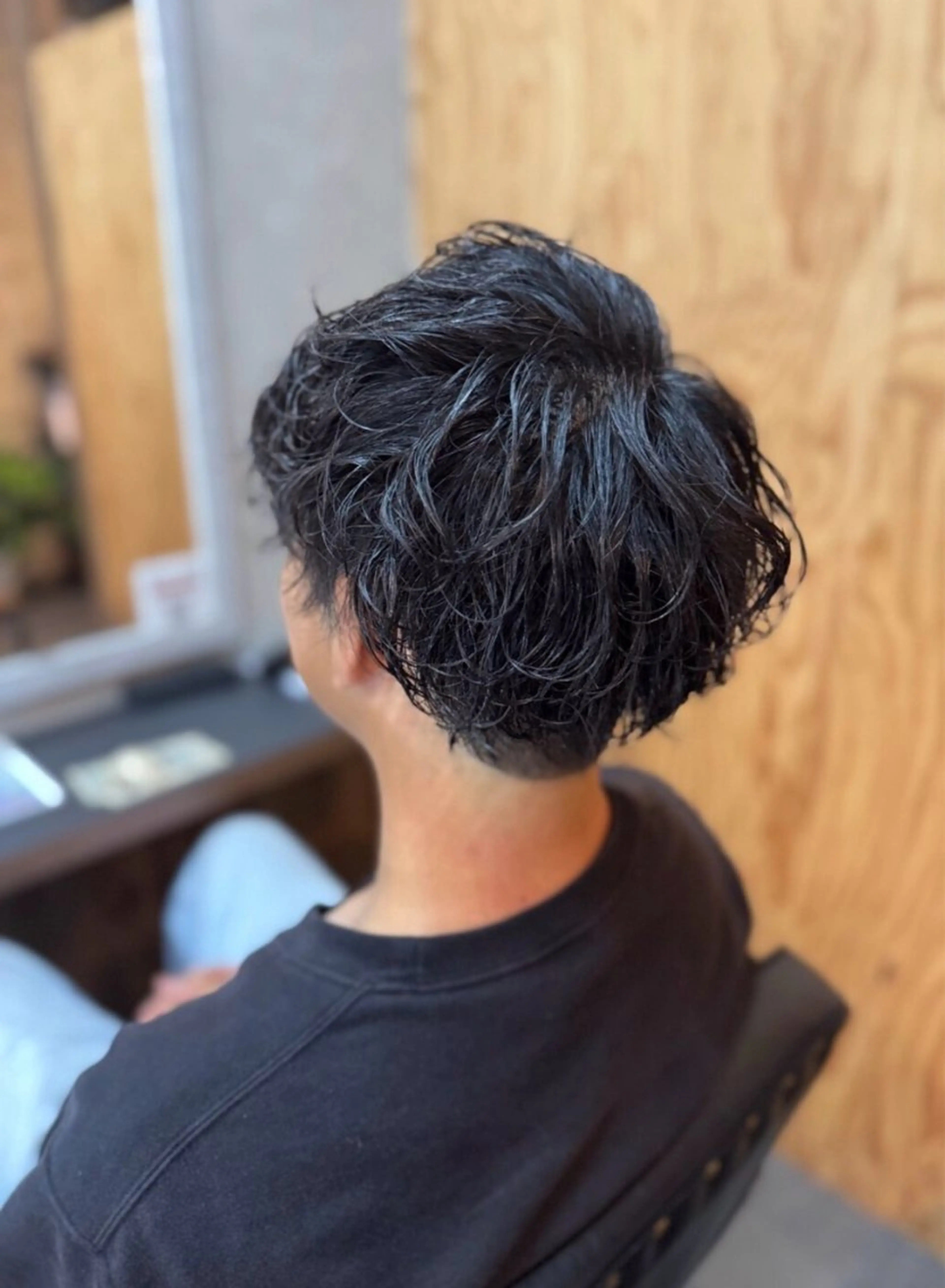 ミディアム パーマ メンズ 作野 潮織のヘアスタイル