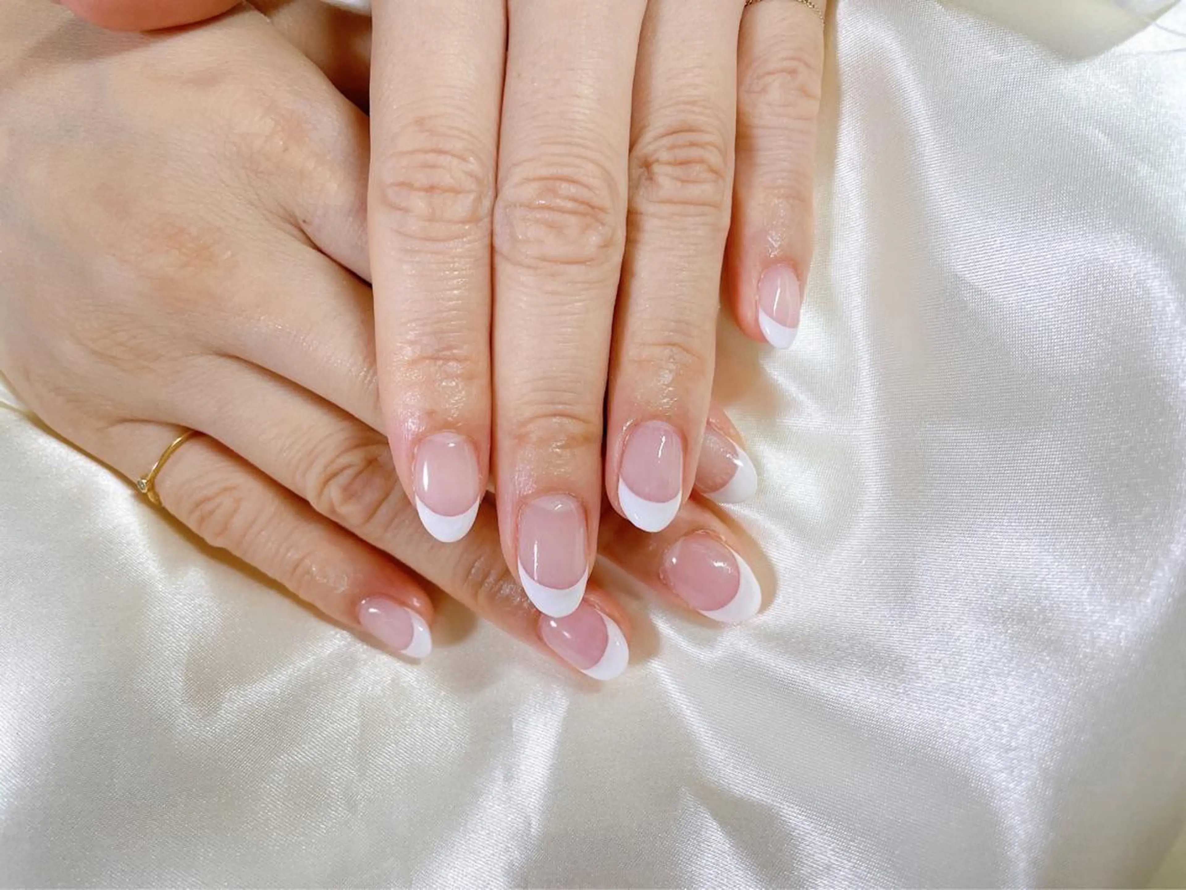 ネイル オーロラネイル フラワーネイル フットネイル フレンチネイル ジェルネイル kikinail 溝の口のネイルデザイン