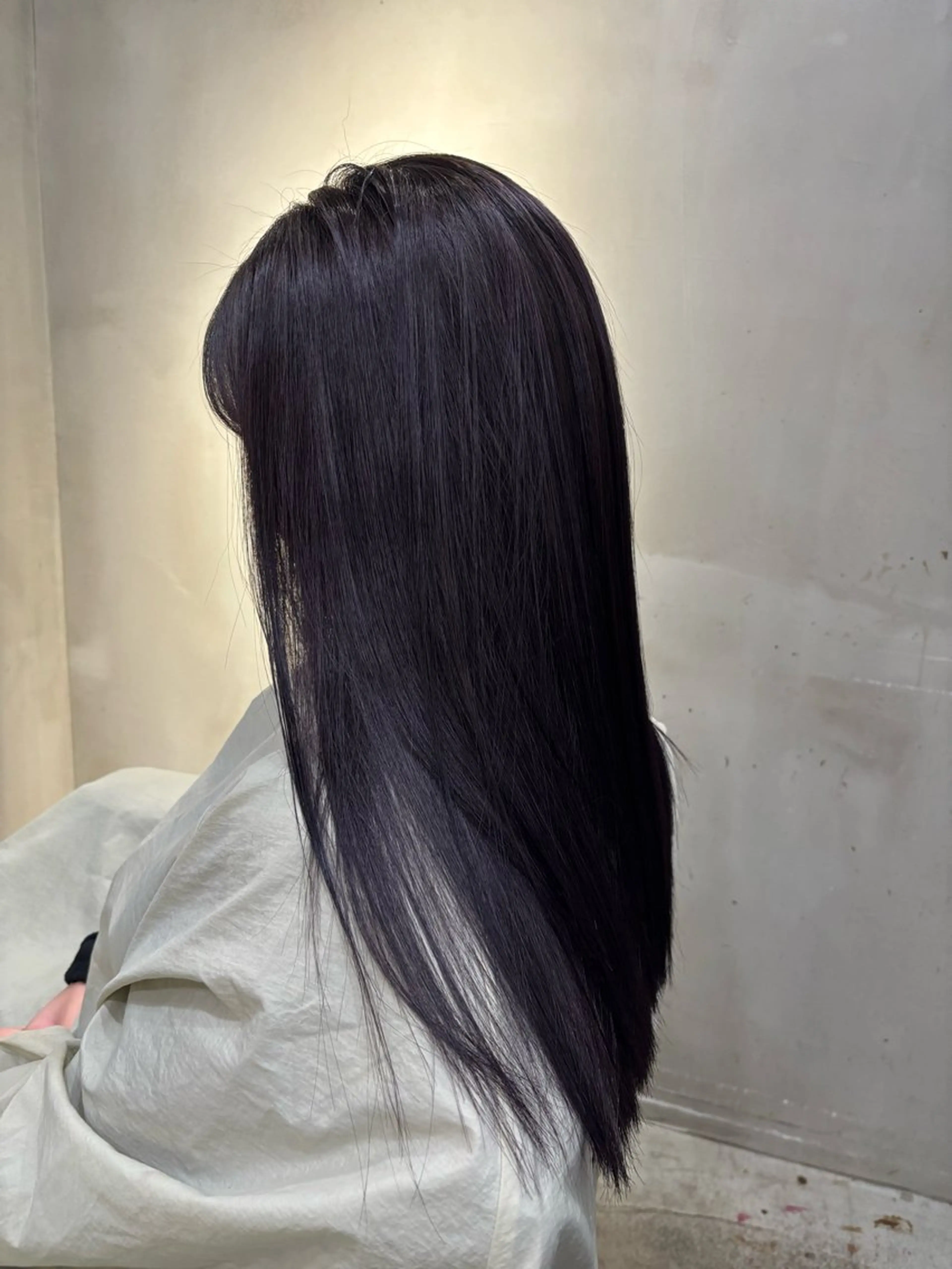 セミロング カラー バイオレットカラー ヘアカラー VOYAGE所属・中園 康のヘアスタイル