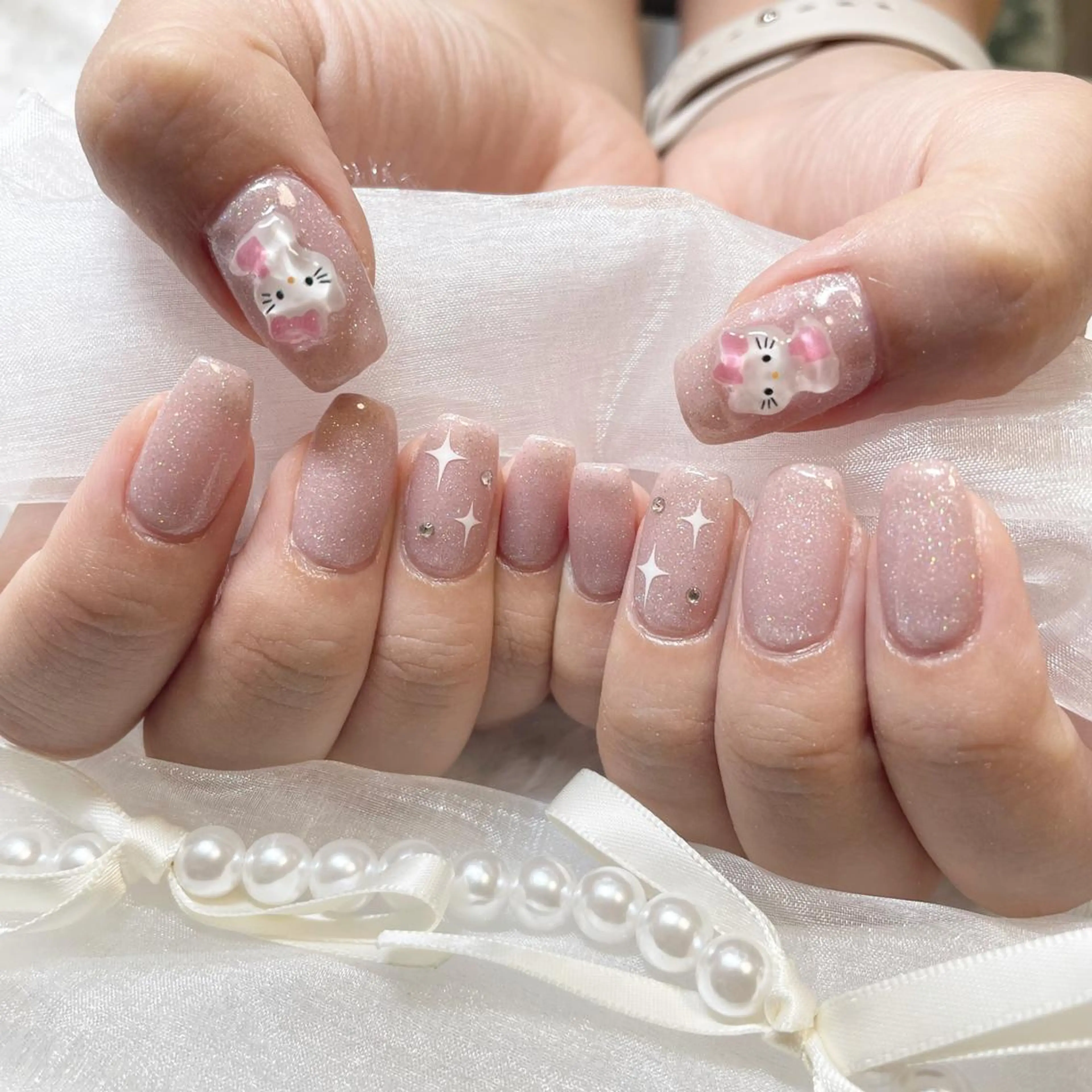 ネイル ジェルネイル 韓国ネイル 持ち込み ワンカラーネイル ワンホンネイル ハンドネイル fiore nail 🦋のネイルデザイン