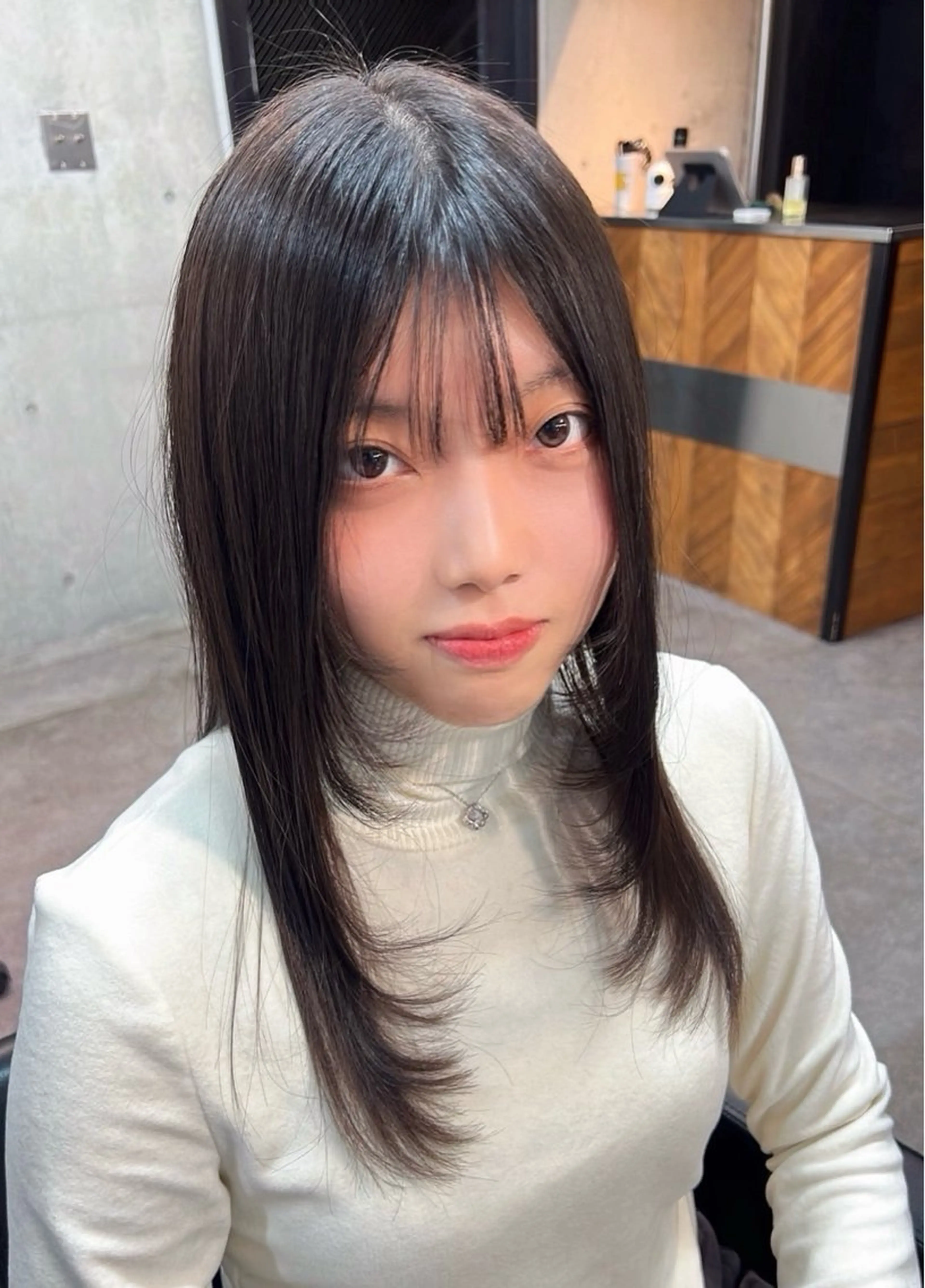 セミロング 縮毛矯正 カット 縮毛矯正 ONE EIGHTY 表参道所属・🫧美髪特化美容師 🫧中西海斗のヘアスタイル