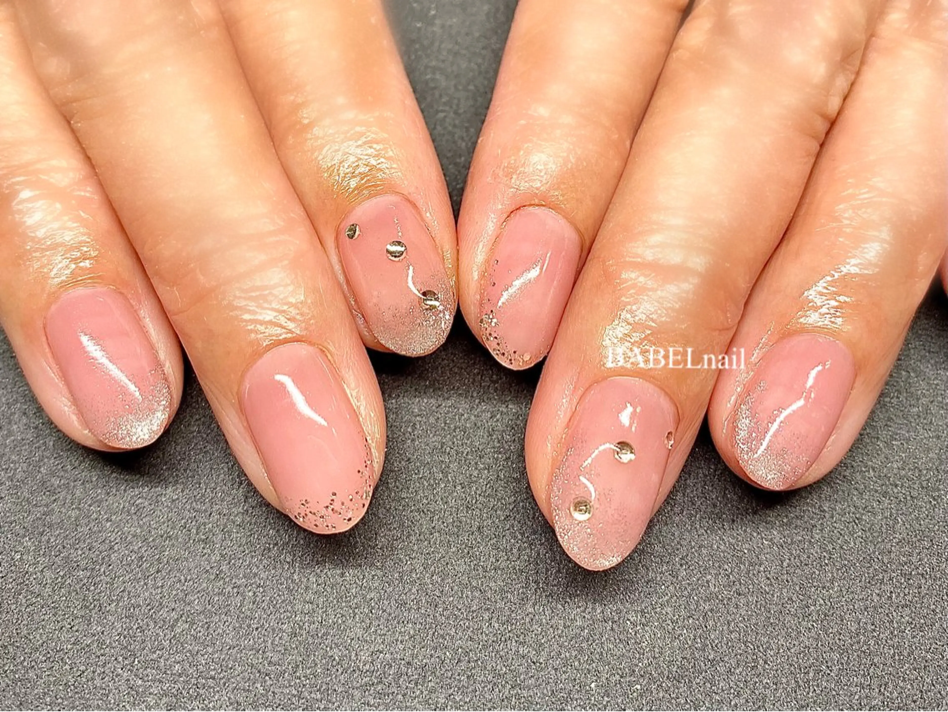 ネイル ハンドネイル BABELバベル所属・江戸川橋✨BABEL 【バベル】大人可愛いのネイルデザイン