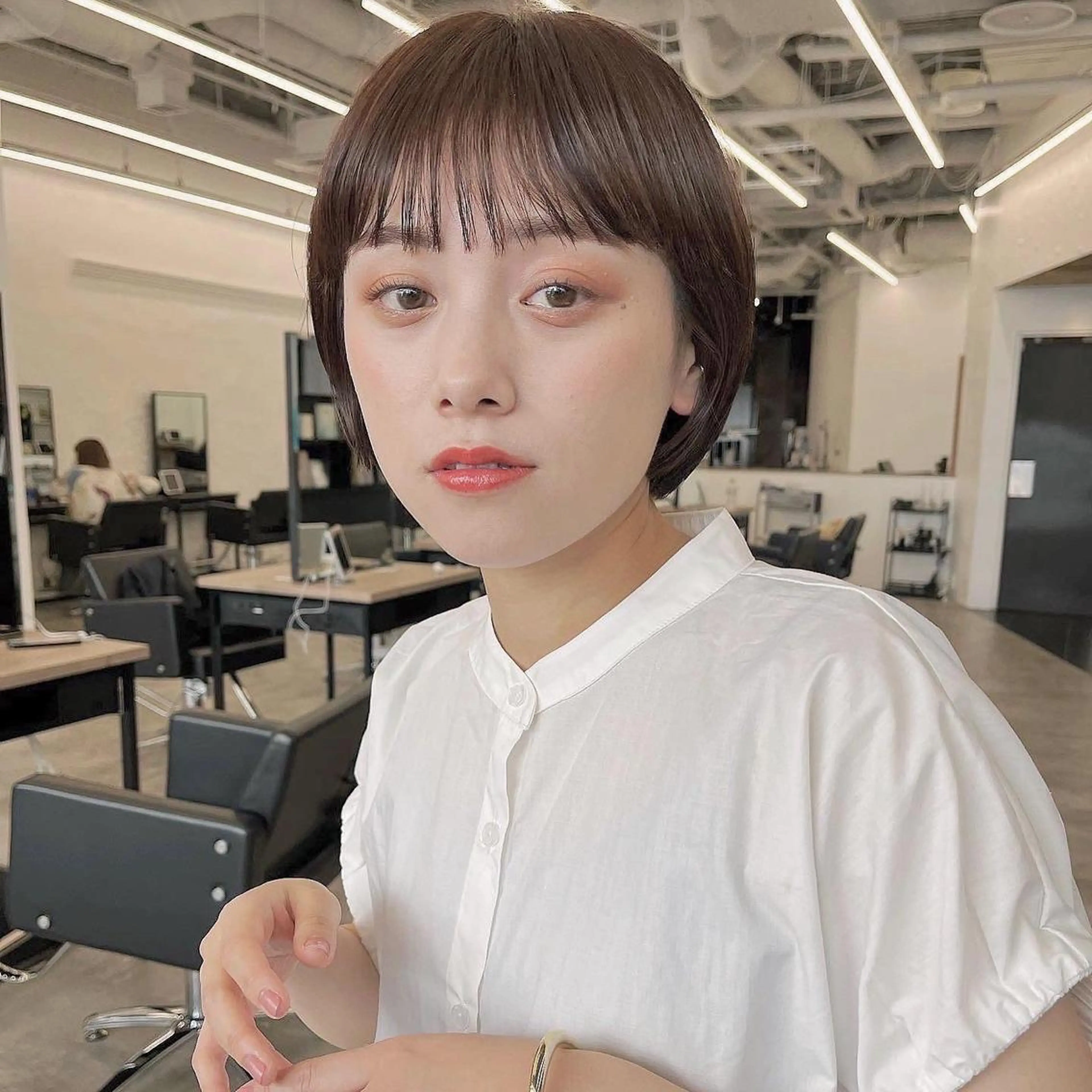 ショート カラー ブラウンカラー 透明感カラー 🌱ボブ/レイヤー/ ベージュ/あやみ✨のヘアスタイル