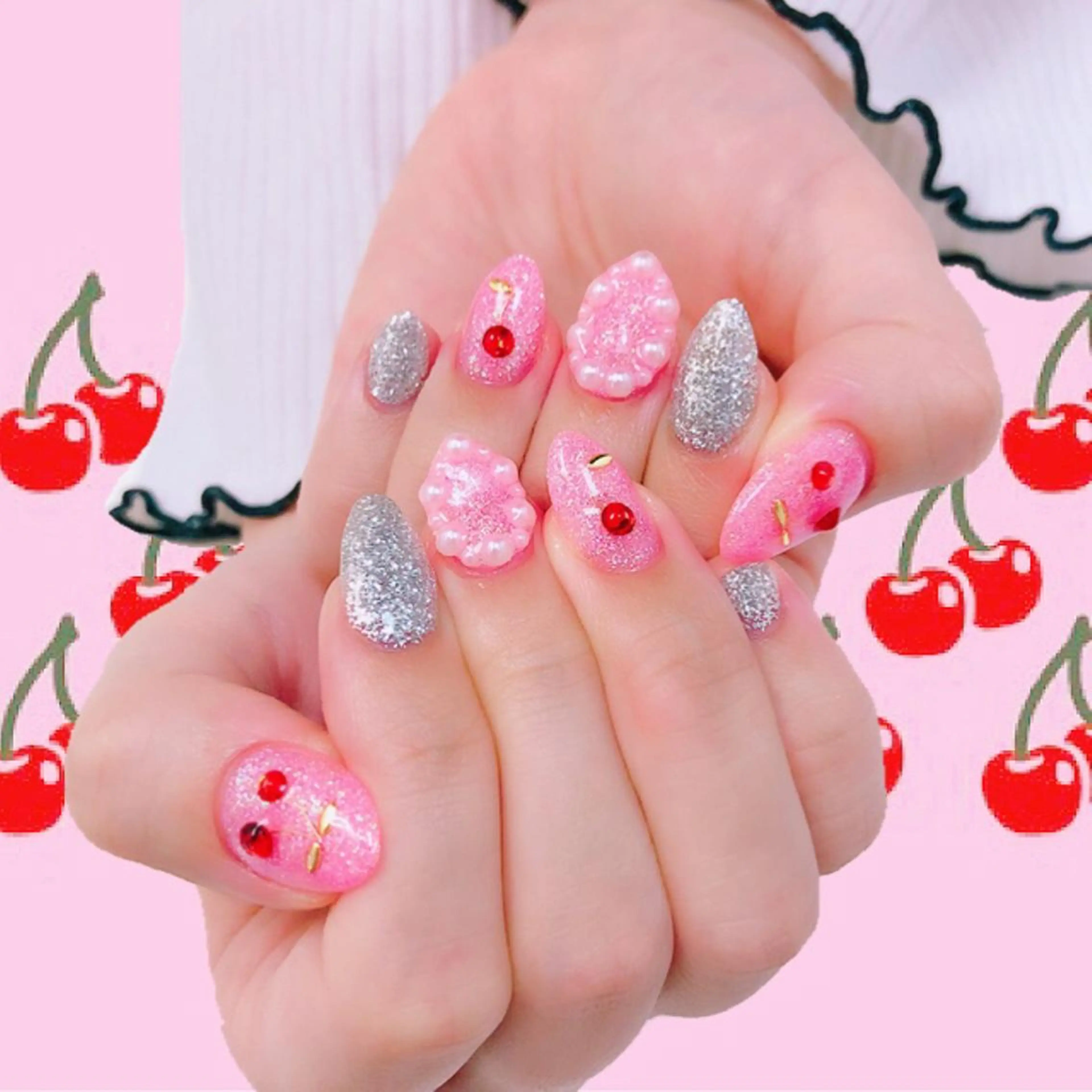 ネイル キラキラネイル ハンドネイル フットネイル mi chiのネイルデザイン