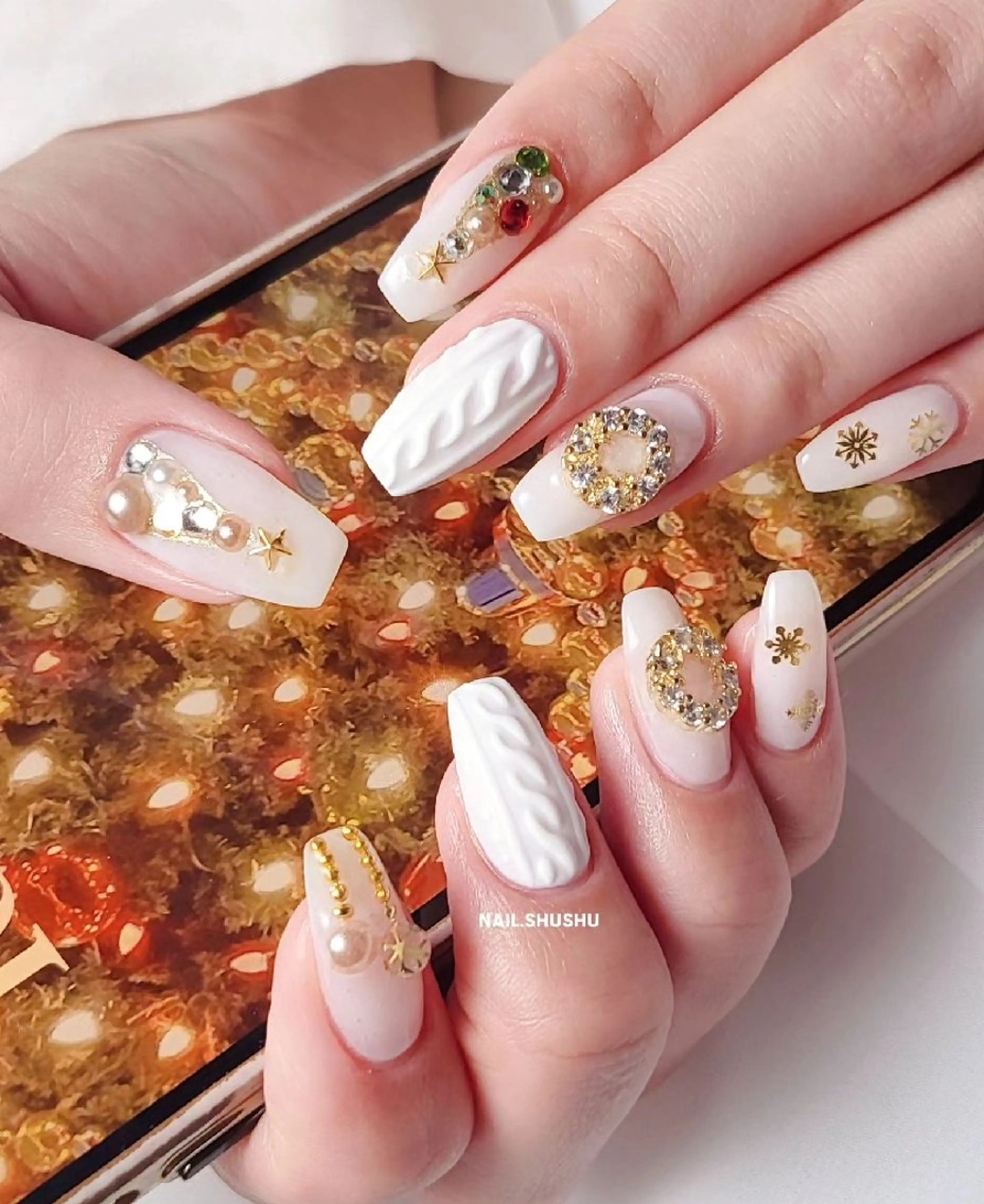 ネイル 持ち込み ニュアンスネイル ワンカラーネイル シンプルネイル 冬ネイル ハンドネイル 3dパーツ/流行り 👧shushu❤️のネイルデザイン