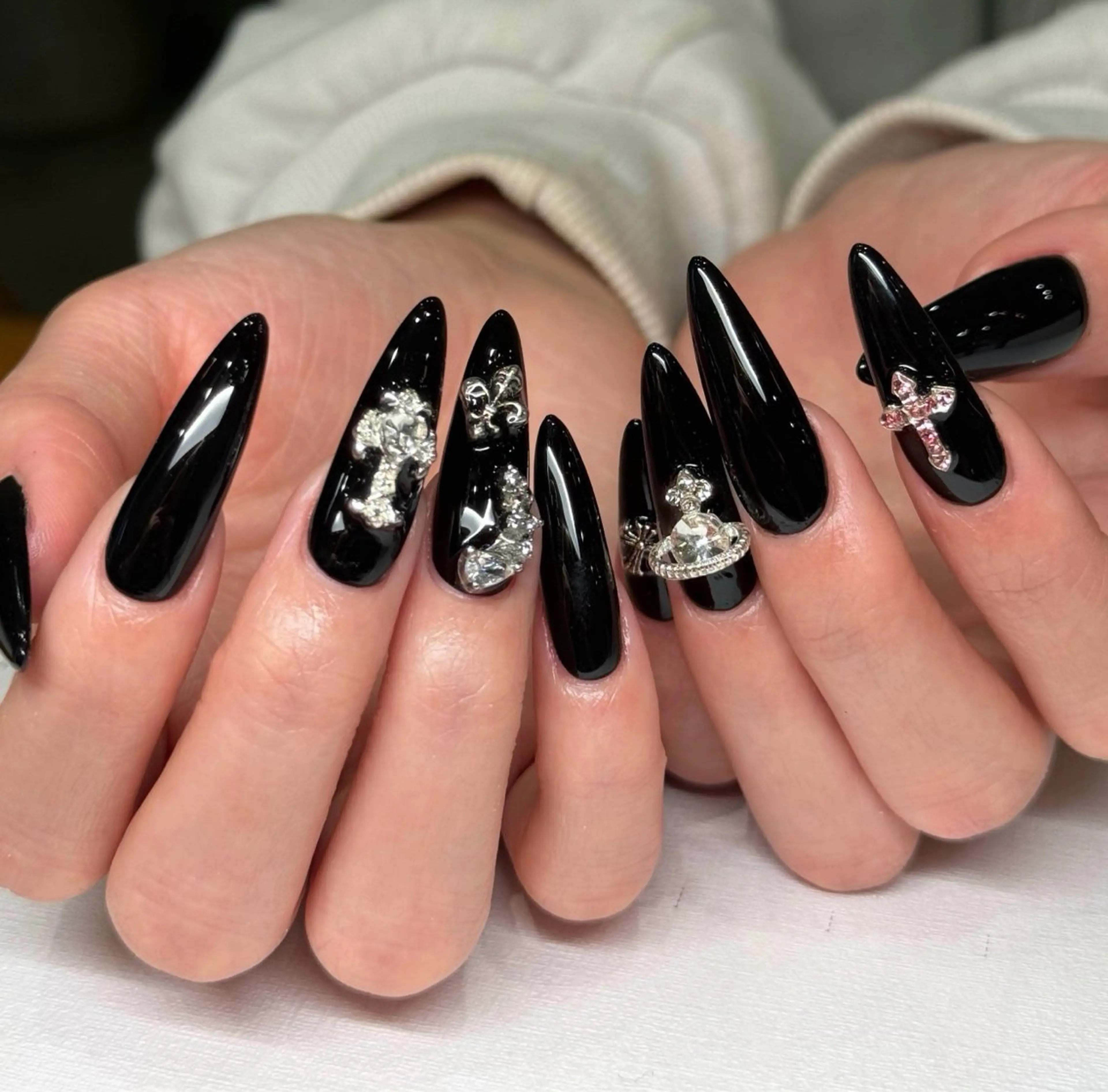 ネイル オーロラネイル ブルー チークネイル フットネイル フレンチネイル ハンドネイル HANA ハナのネイルデザイン