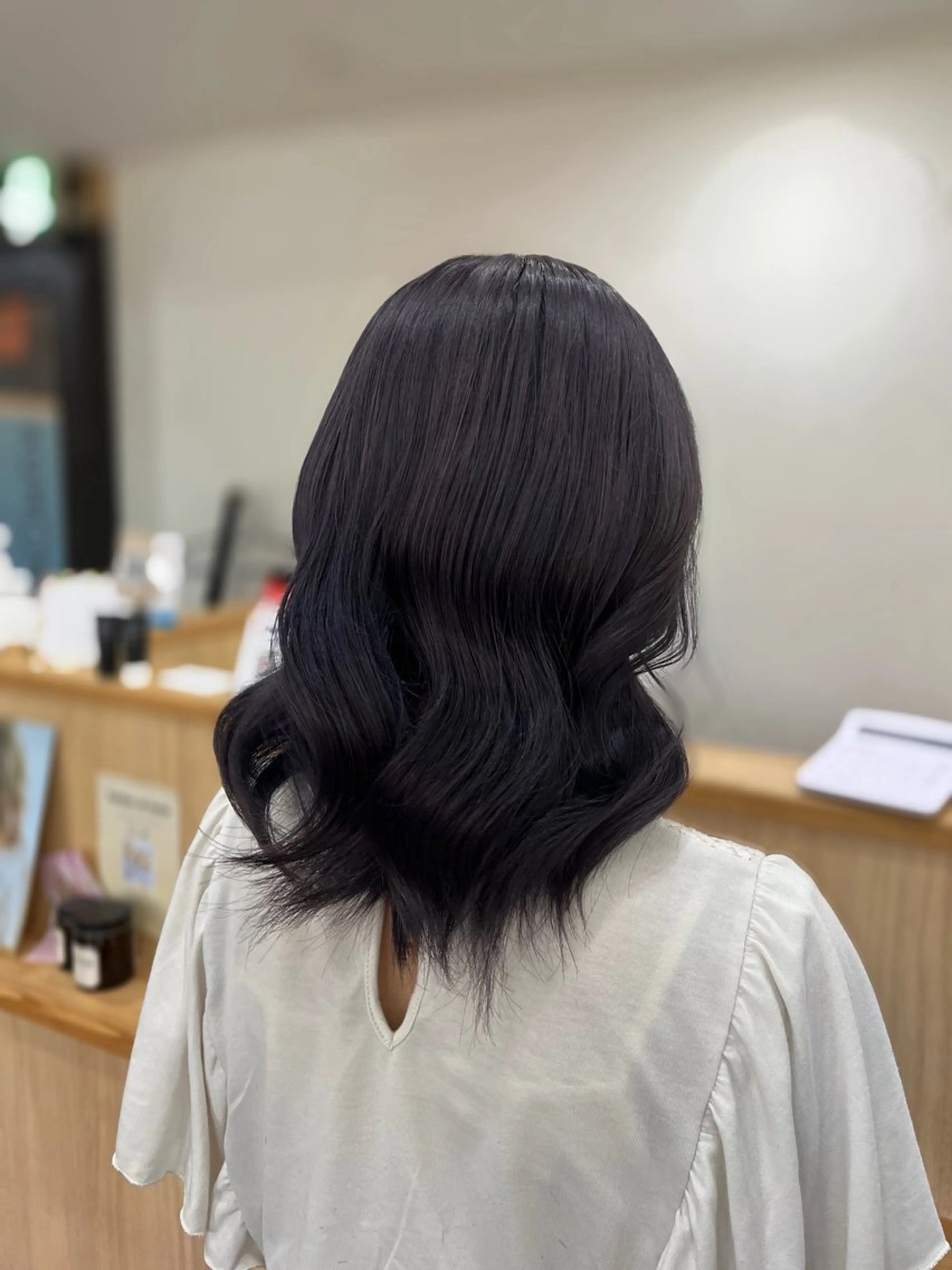 ミディアム カラー アッシュ パープルカラー パープルアッシュ カット ヘアカラー トリートメント kakko所属・(kakko) ayumiのヘアスタイル