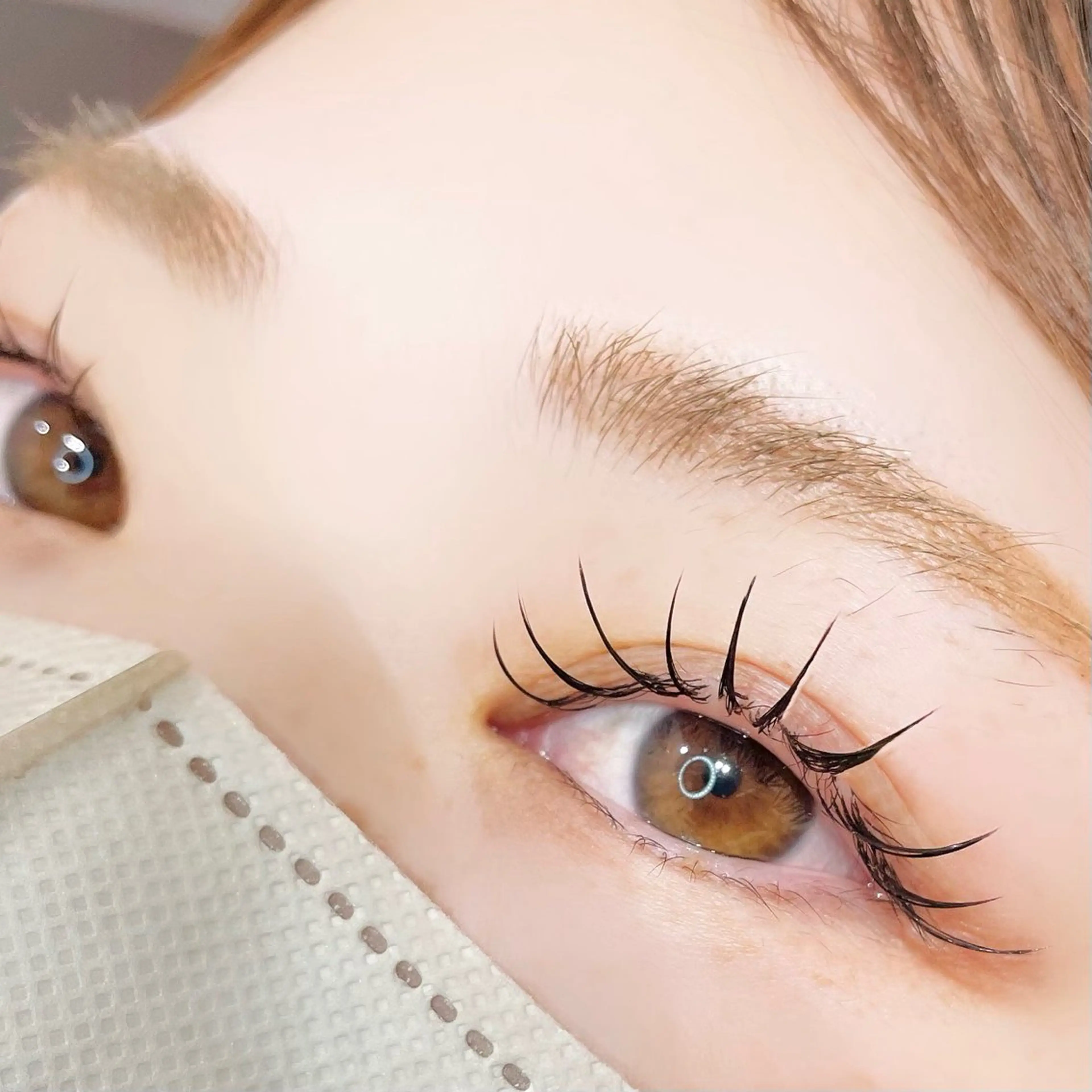 マツエク・マツパ マツエク salon emuの眉毛・アイブロウイメージ