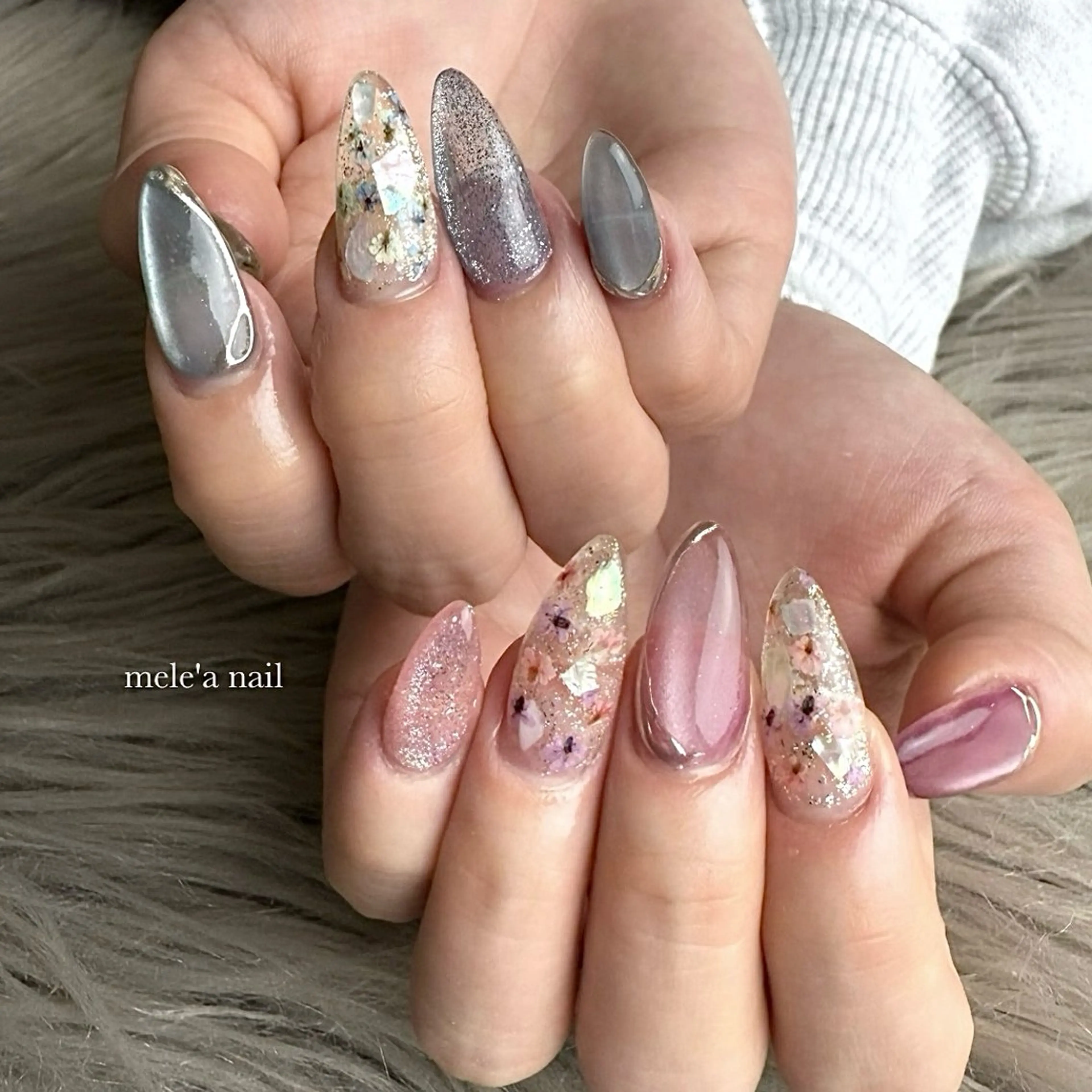 ネイル マグネットネイル miho meléanailのネイルデザイン