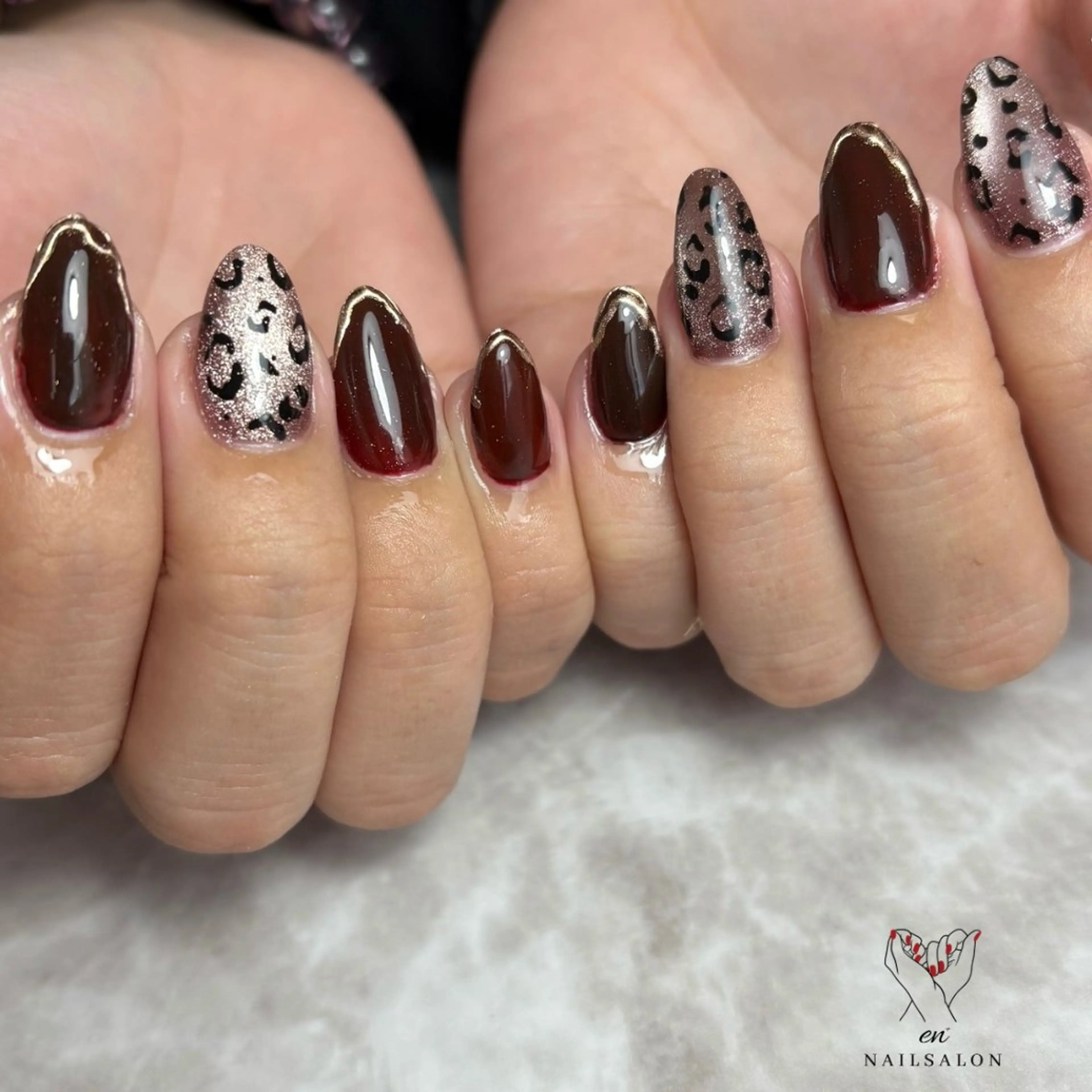 ネイル アートネイル ボルドー フレンチネイル マグネットネイル ミラーネイル ハンドネイル NAILSALON en+所属・NAILSALON en+沖縄市美原のネイルデザイン