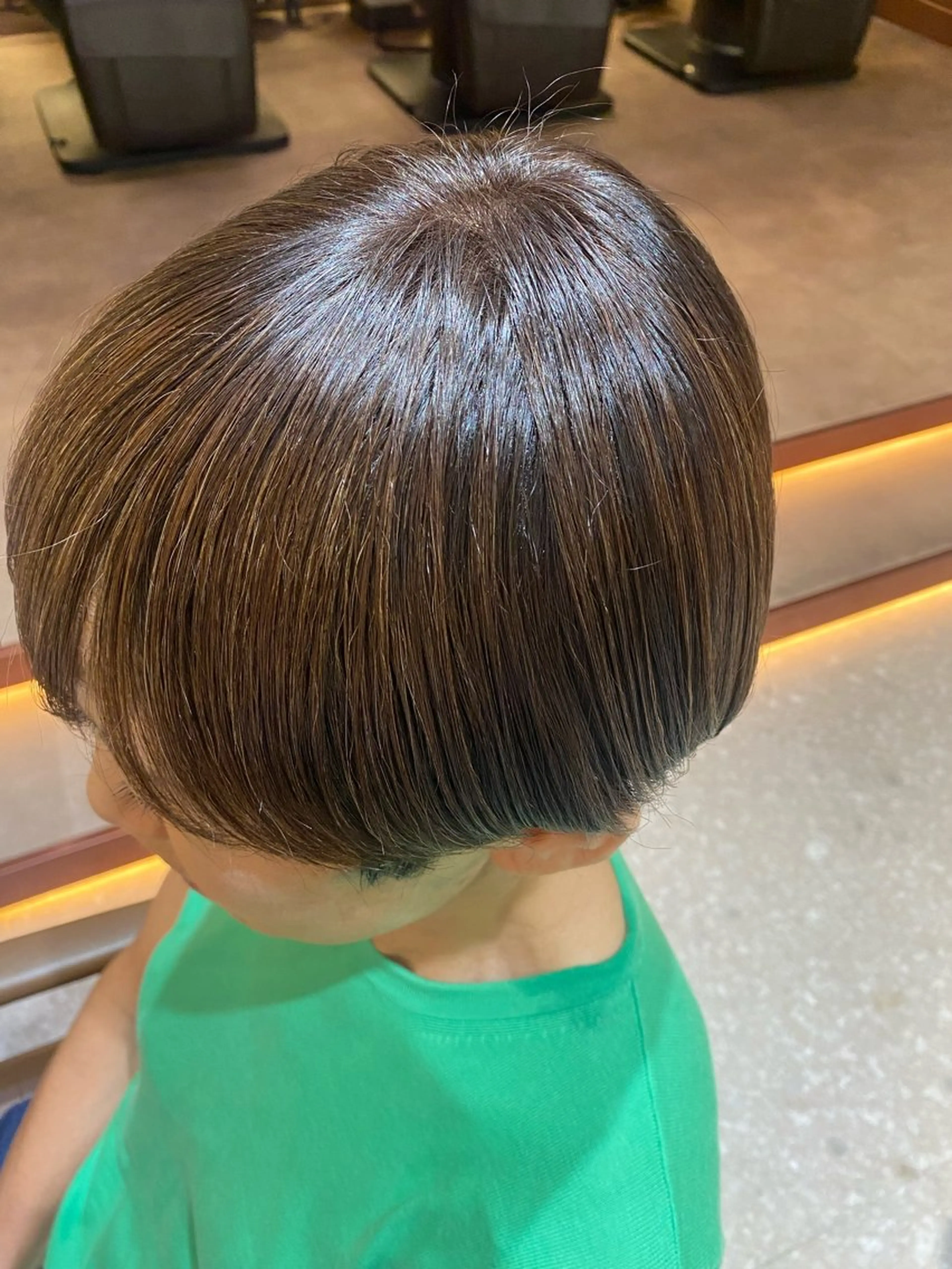 ショート カラー cloe中目黒 モエカのヘアスタイル