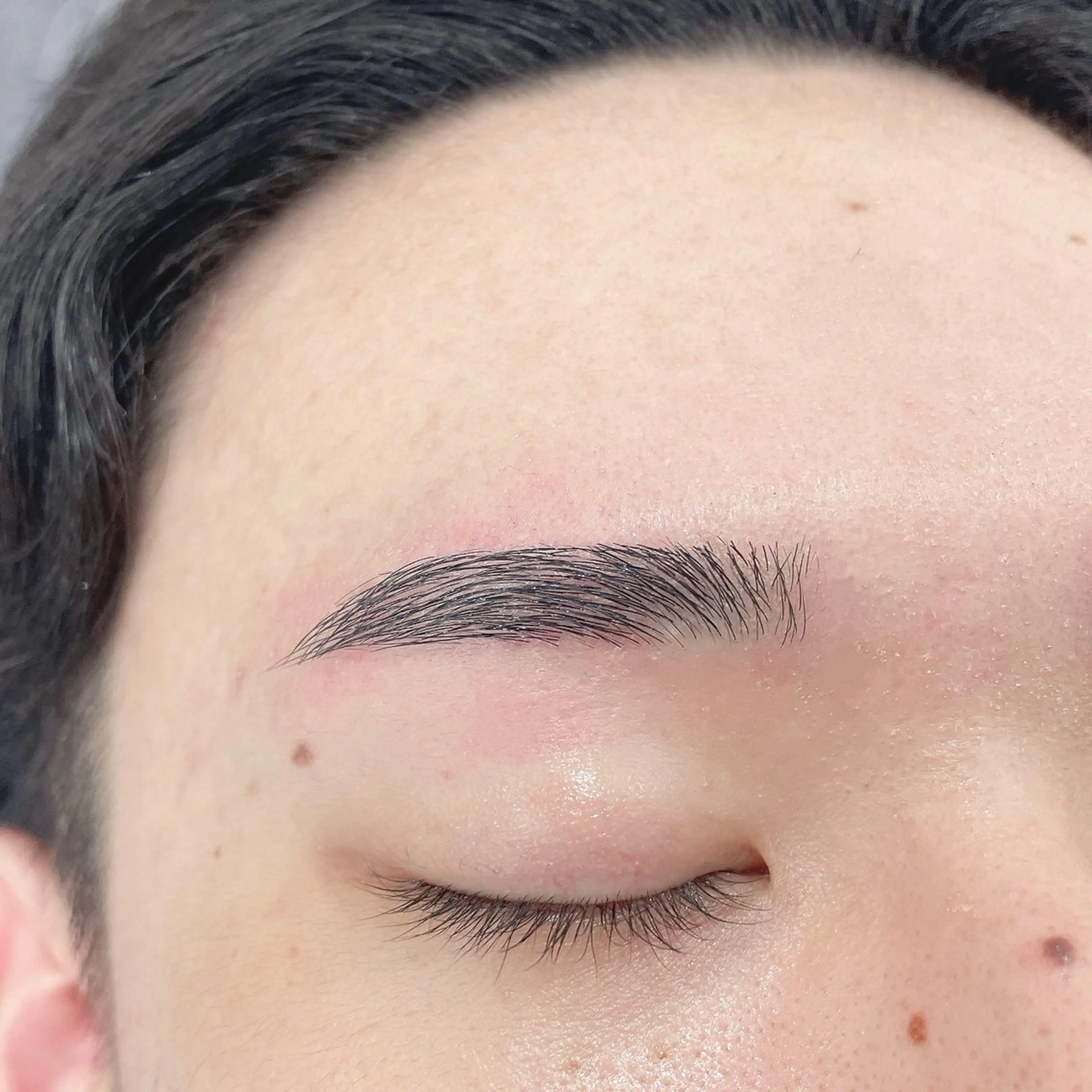 メンズ アイブロウ エサージュ　池袋店所属・エサージュ 池袋店の眉毛・アイブロウイメージ