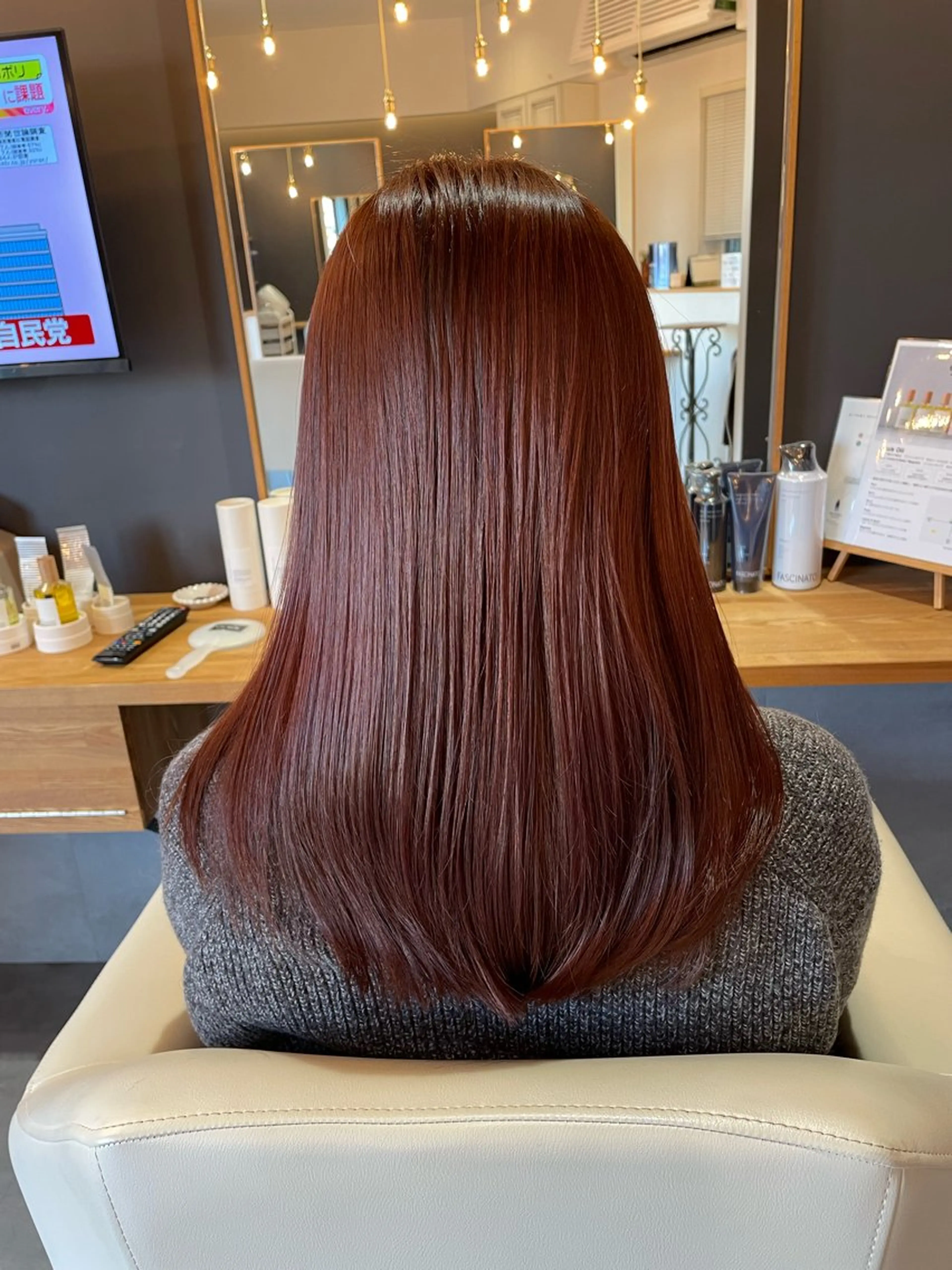 セミロング カラー カット ヘアカラー トリートメント CoCooN Hiromiのヘアスタイル