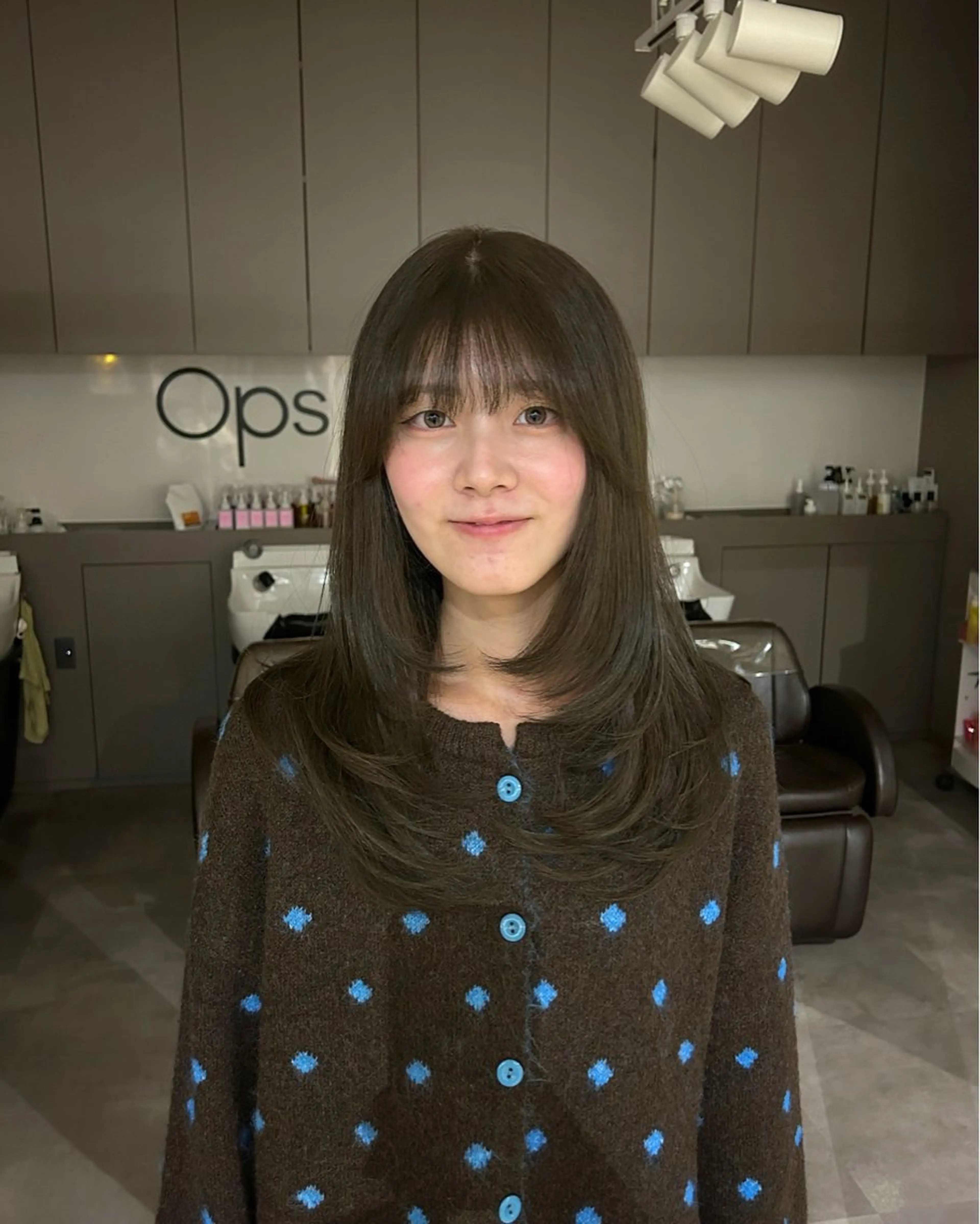 ロング レイヤーカット カット ヘアカラー OPS  hair 西新店所属・藤本 航大のヘアスタイル