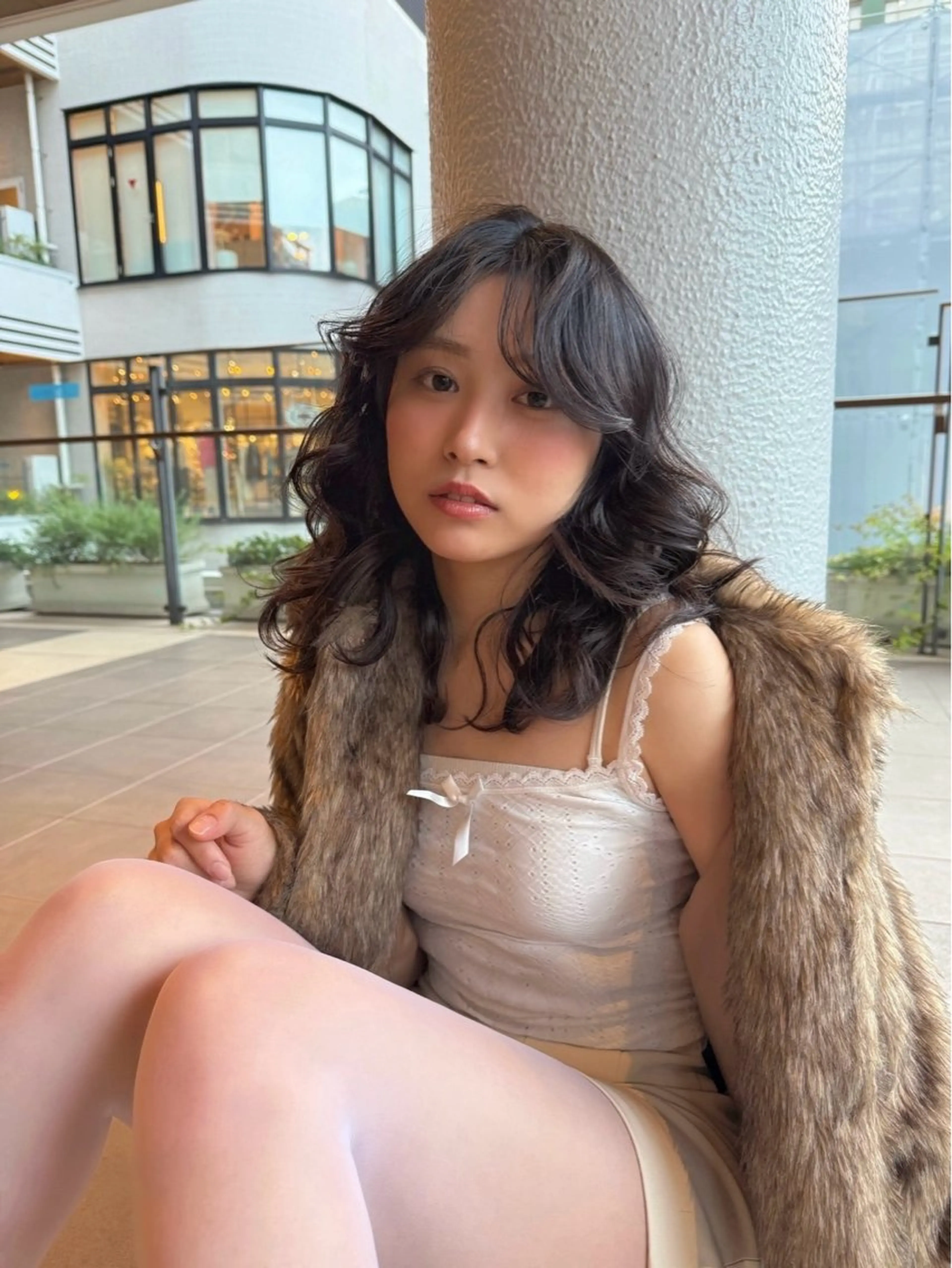 セミロング カラー 透明感カラー グレージュ ヘアカラー Yuna/ブリーチ なしベージュのヘアスタイル