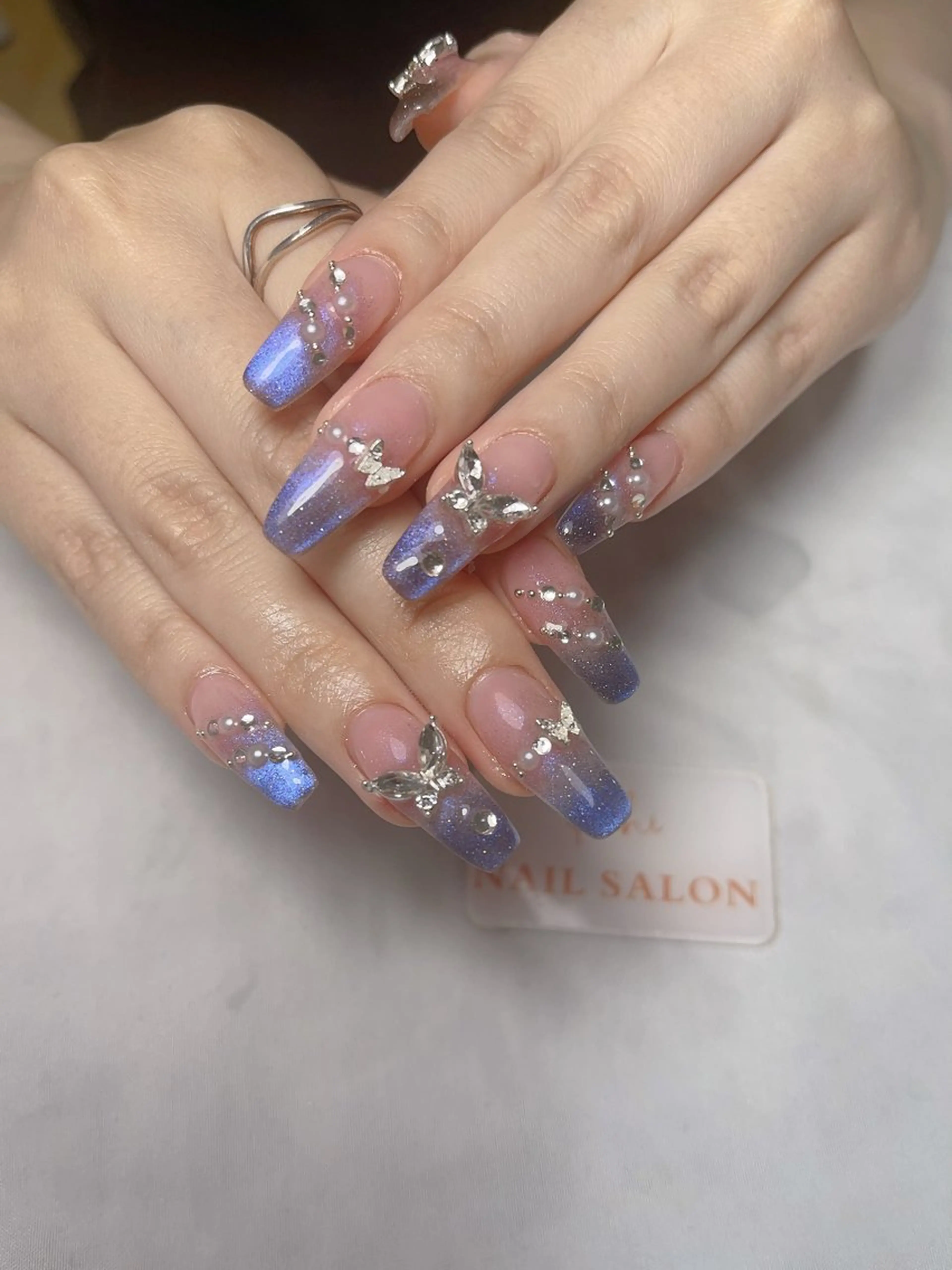 ネイル アートネイル フレンチネイル ジェルネイル グラデーション 韓国ネイル ハンドネイル ハンドケア さくら💮💮 【オフ無料】のネイルデザイン