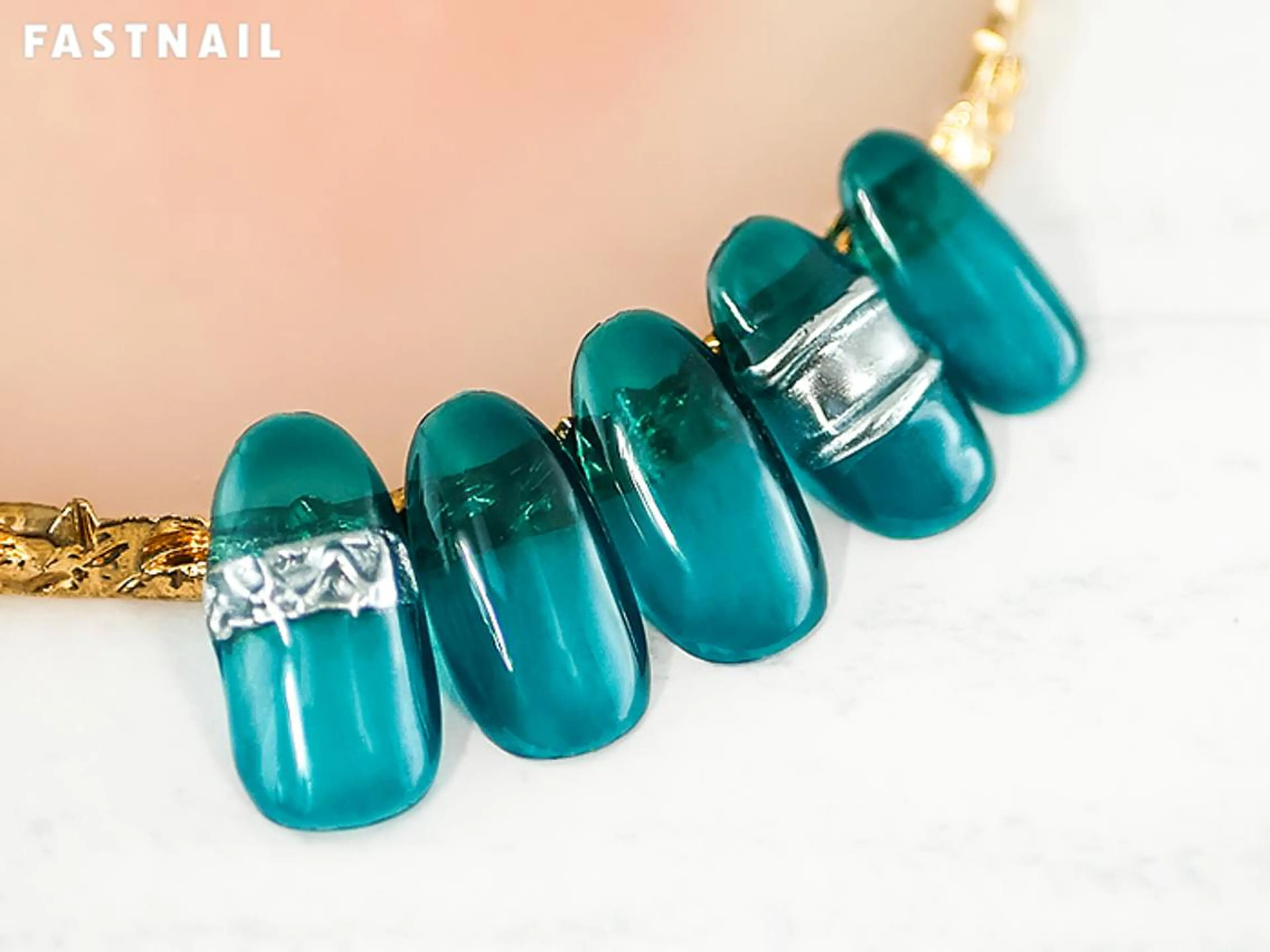 ネイル 冬ネイル ファストネイル　ロコ 志免のネイルデザイン