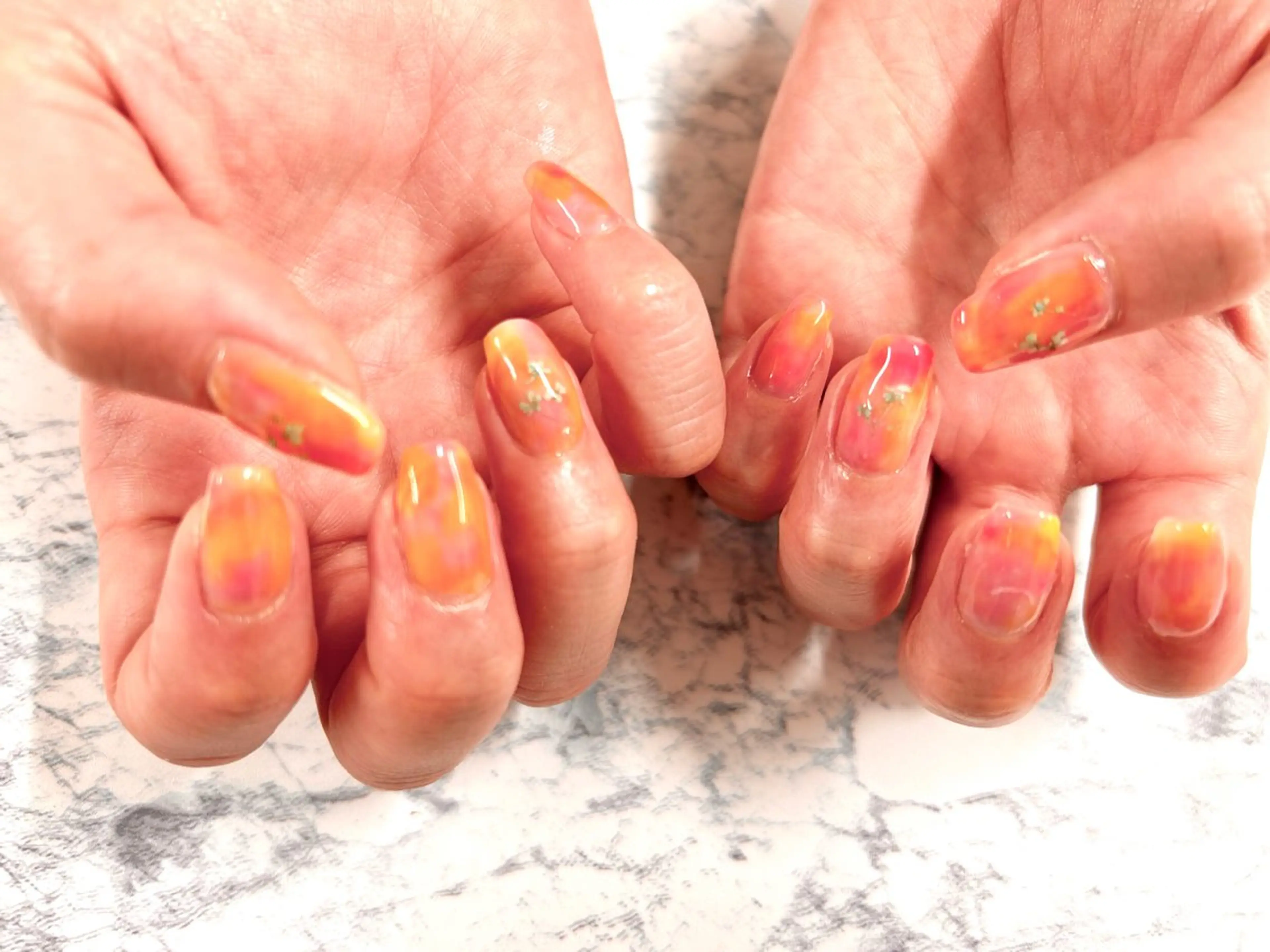 ネイル ニュアンスネイル 杉山 ネイリストのネイルデザイン