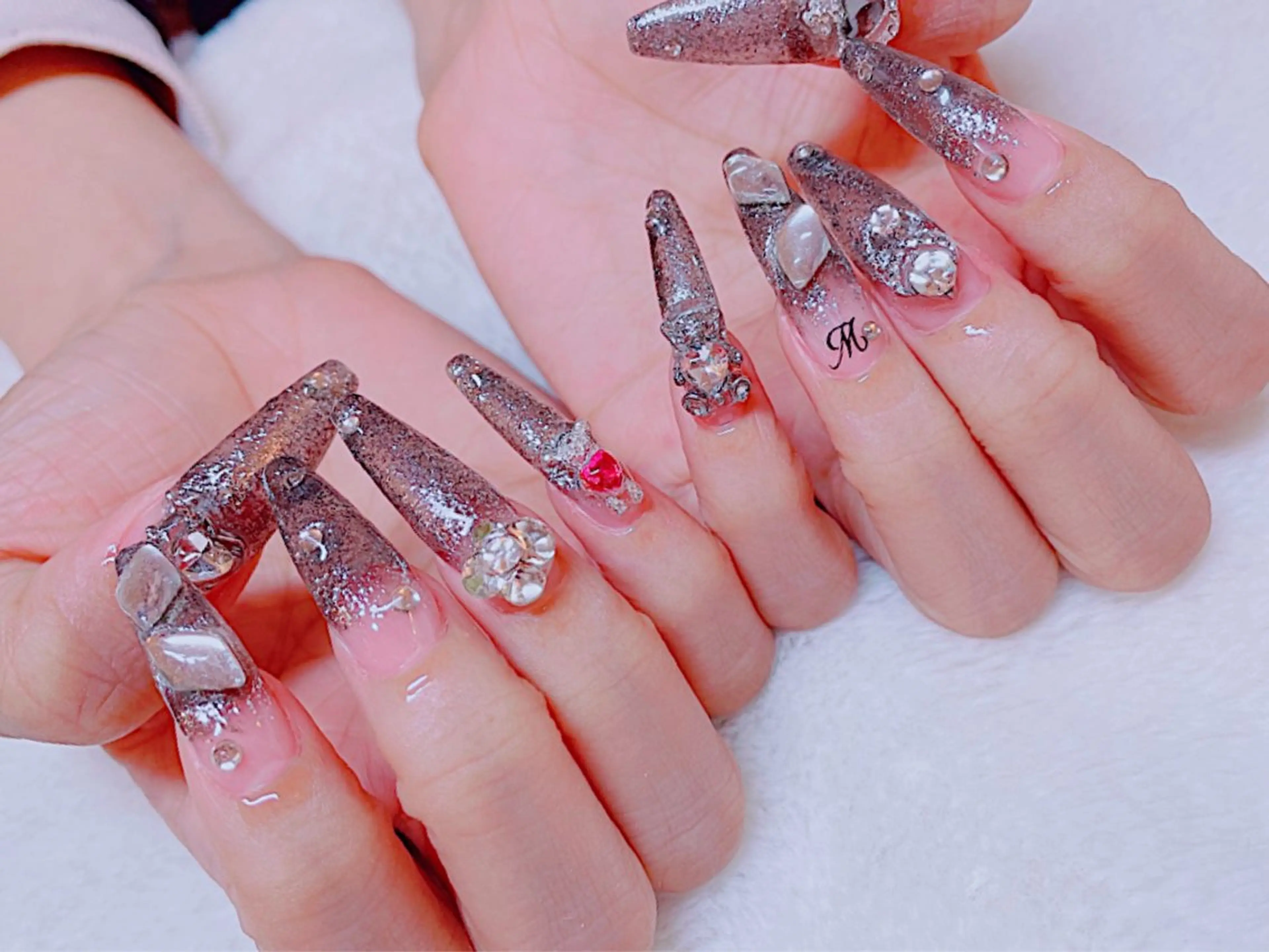 ネイル Makana Mana所属・Makana Manaのネイルデザイン