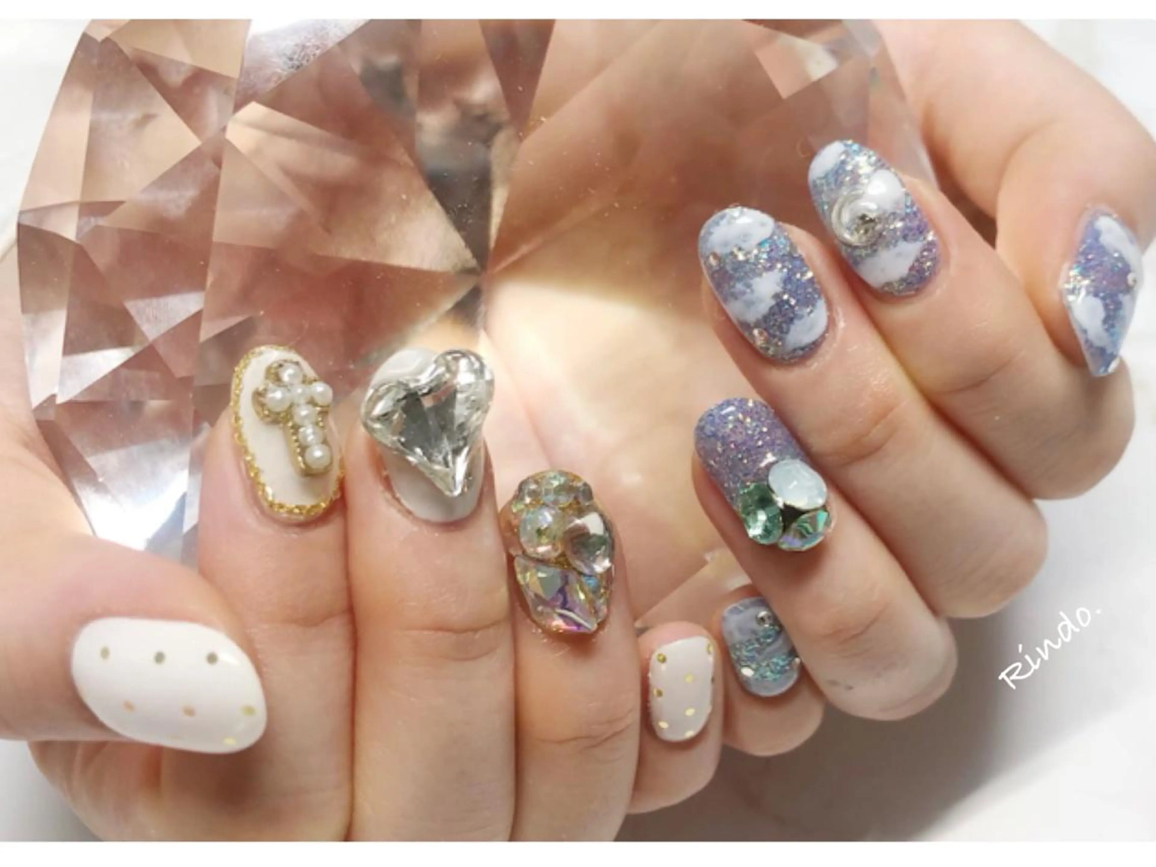 ネイル キラキラネイル 韓国ネイル ハンドネイル Rindo.ネイル ♡耳つぼジュエリーのその他イメージ