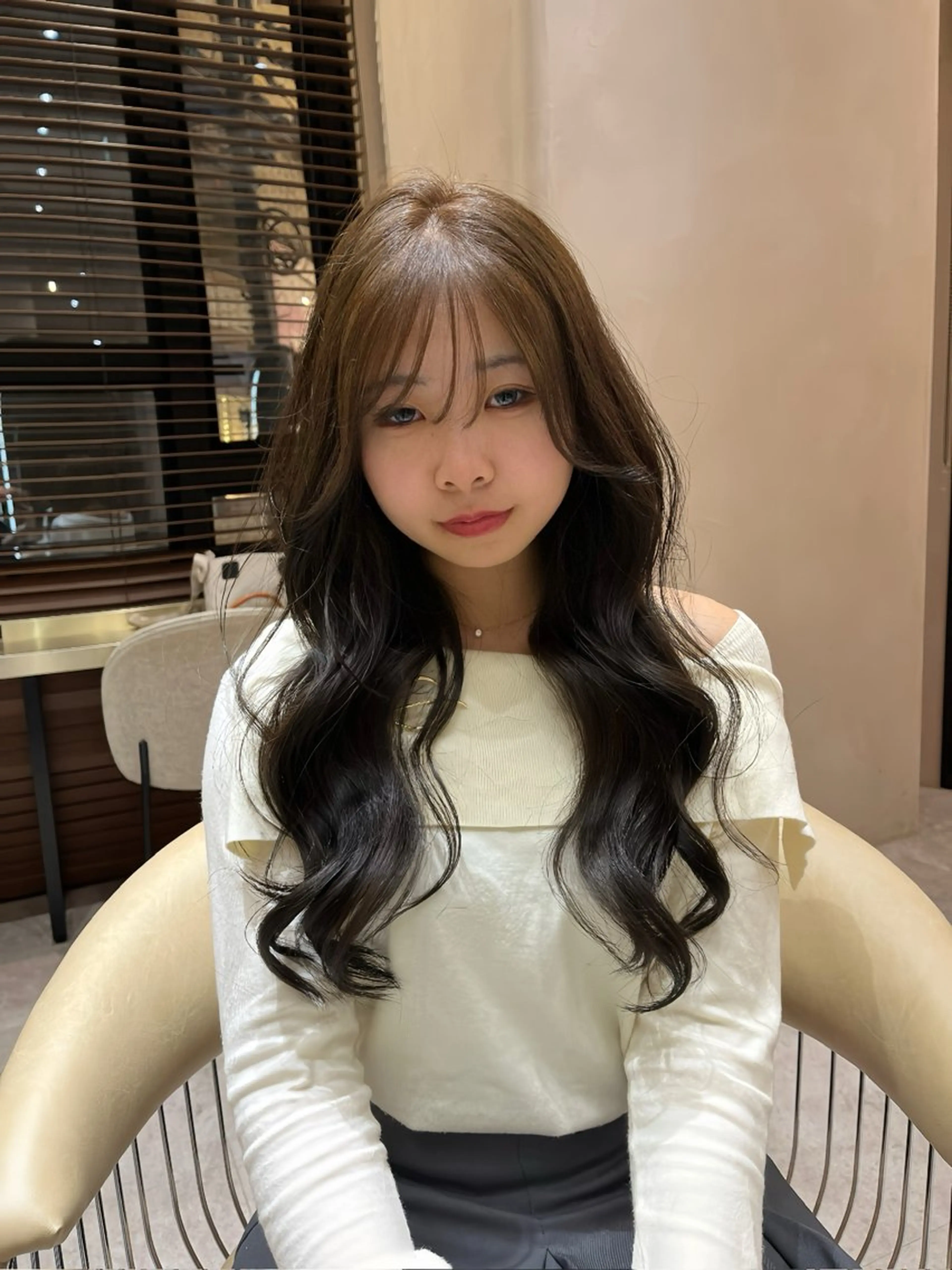 ロング カット ヘアカラー トリートメント 韓国ヘア/ベージュ カラー/髪質改善/涼のヘアスタイル