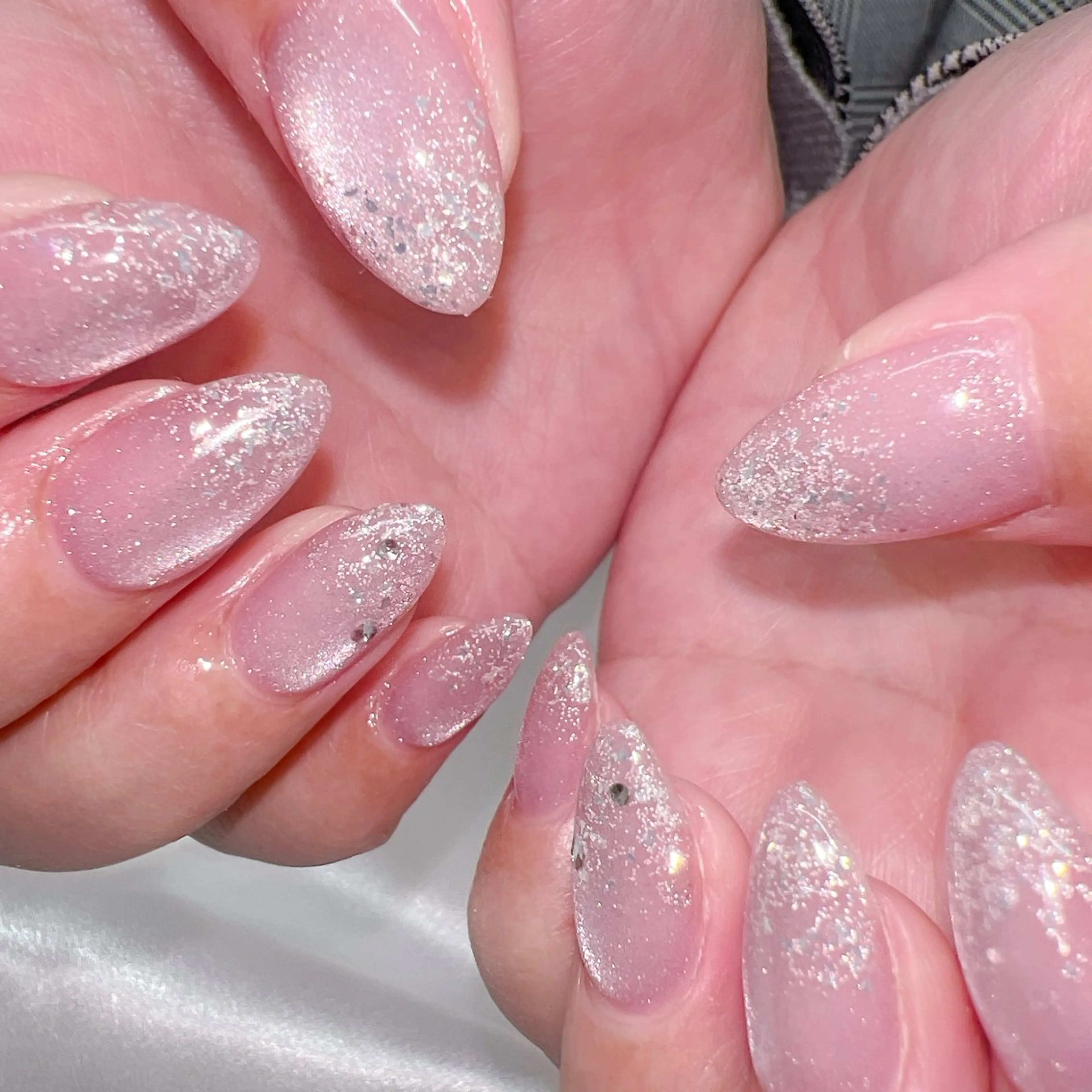 ネイル Emi lyのネイルデザイン