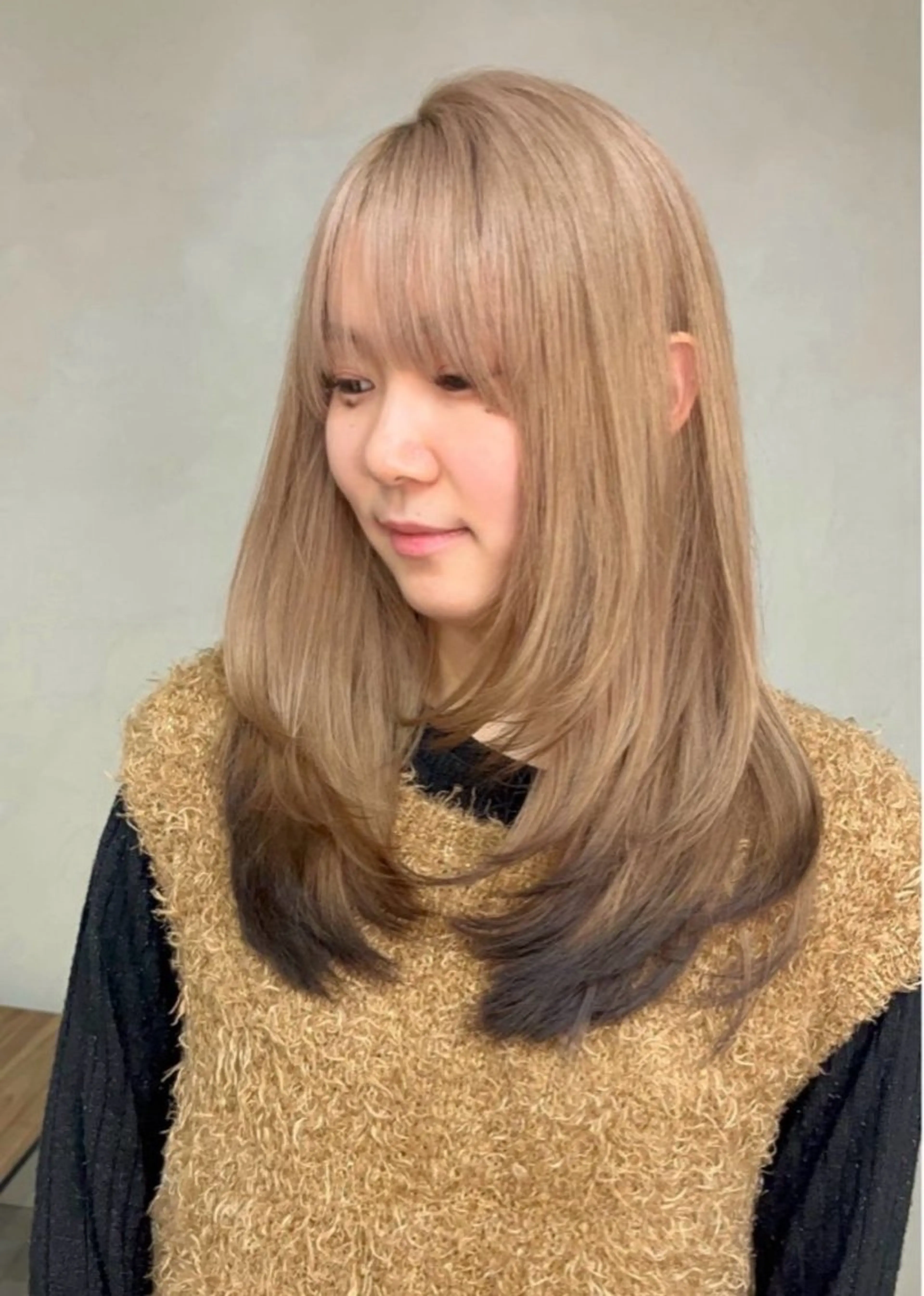 ロング レイヤーカット 宍戸 秀斗のヘアスタイル