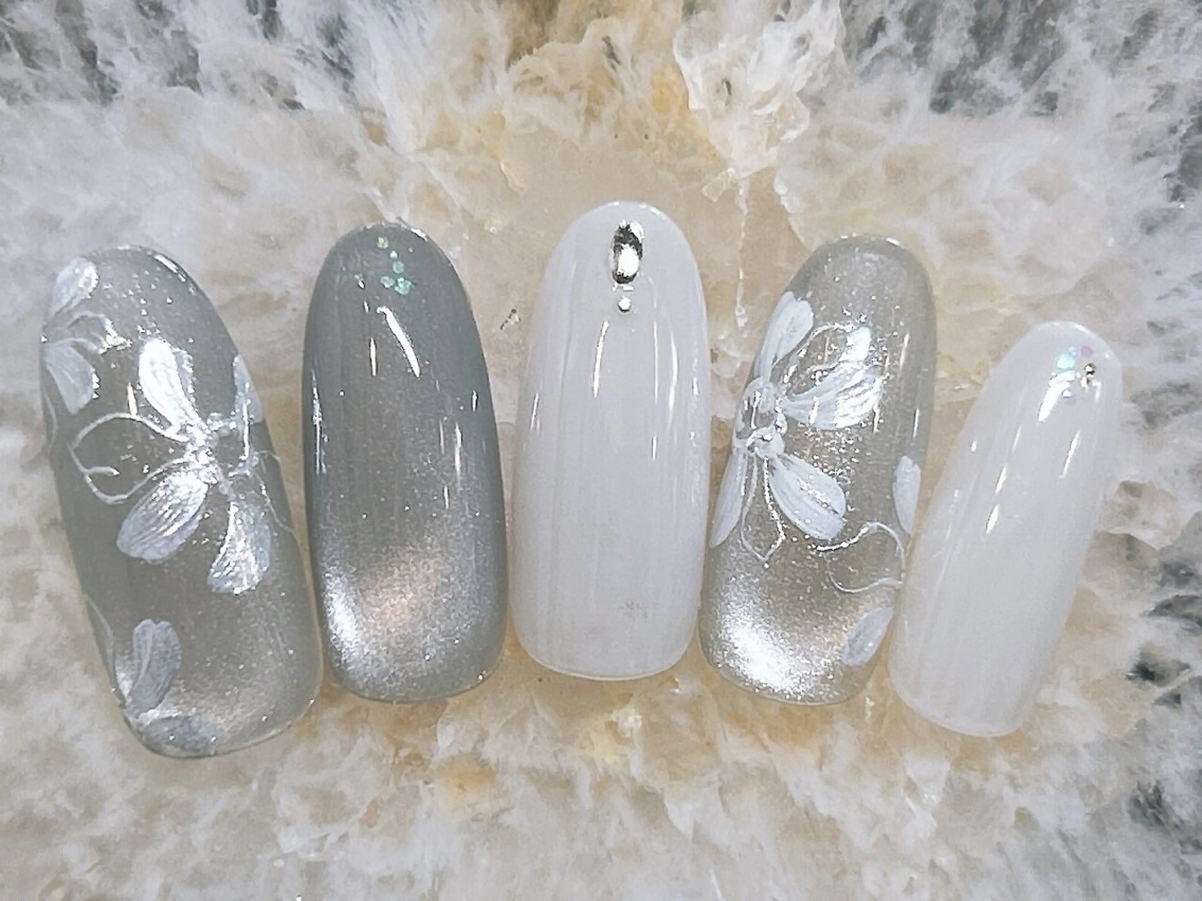 ネイル aimer tomomiのネイルデザイン