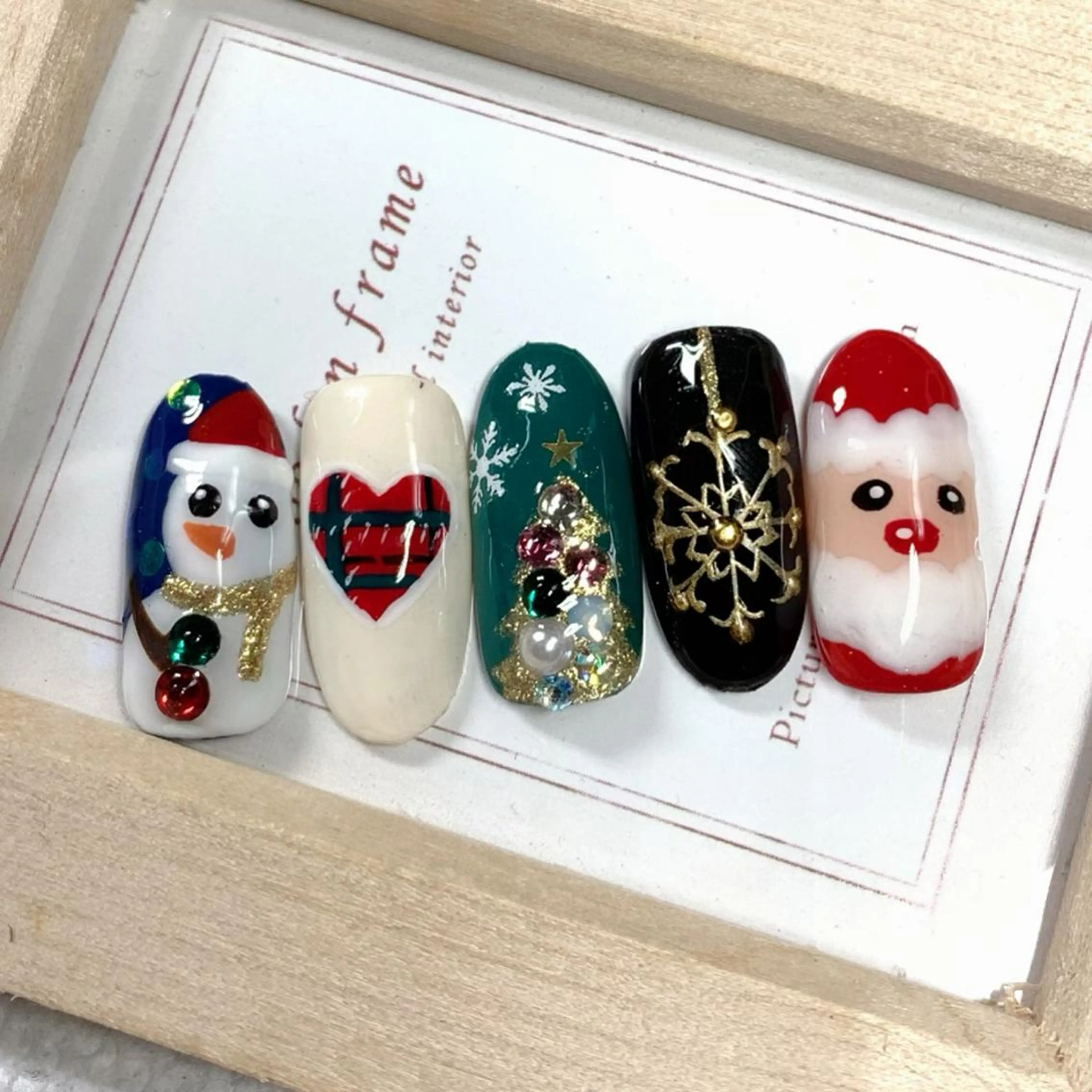 ネイル 冬ネイル クリスマス ユキコ ネイルのネイルデザイン