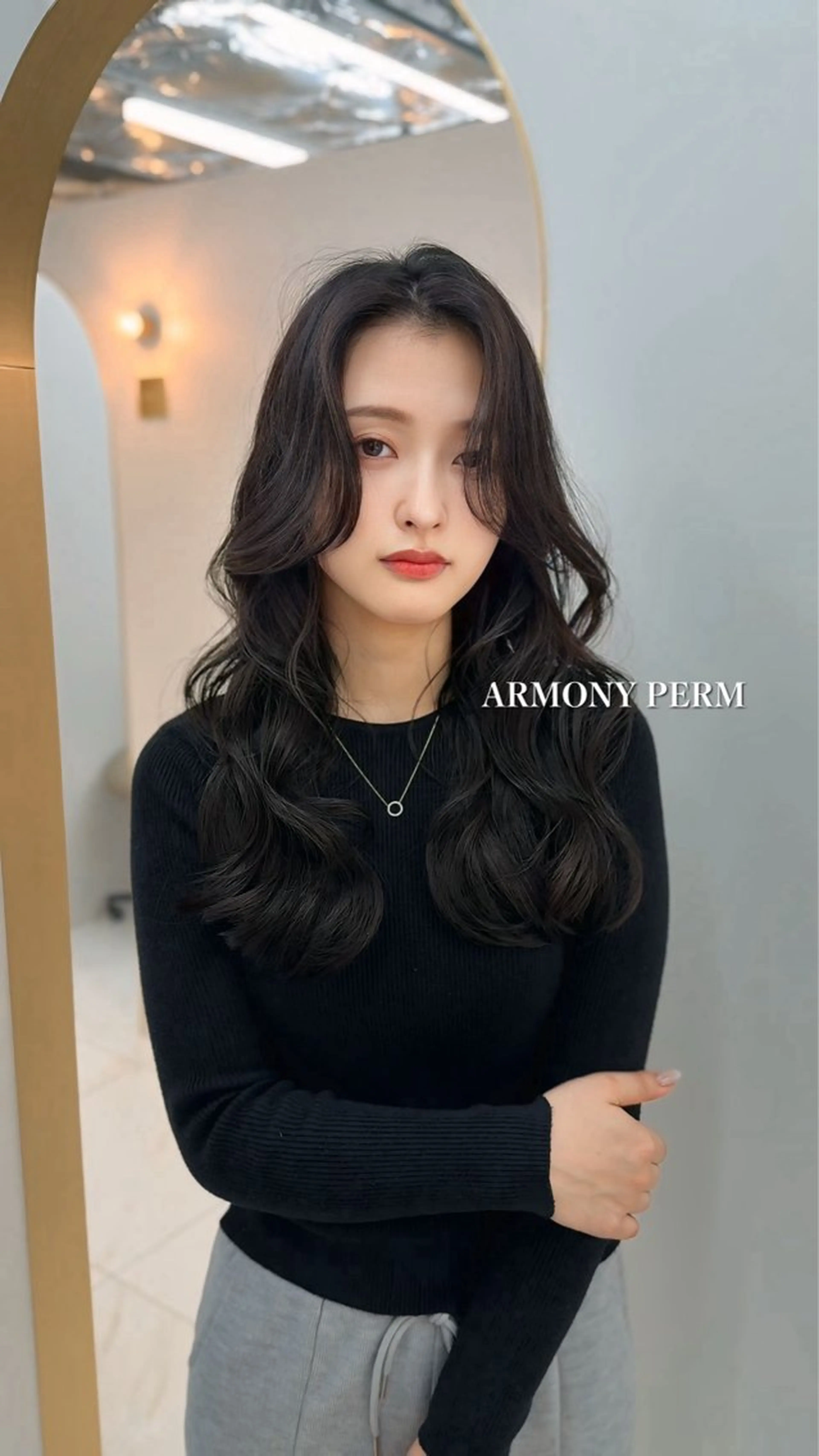 ロング パーマ ARMONY表参道所属・韓国風専門 RYOのヘアスタイル
