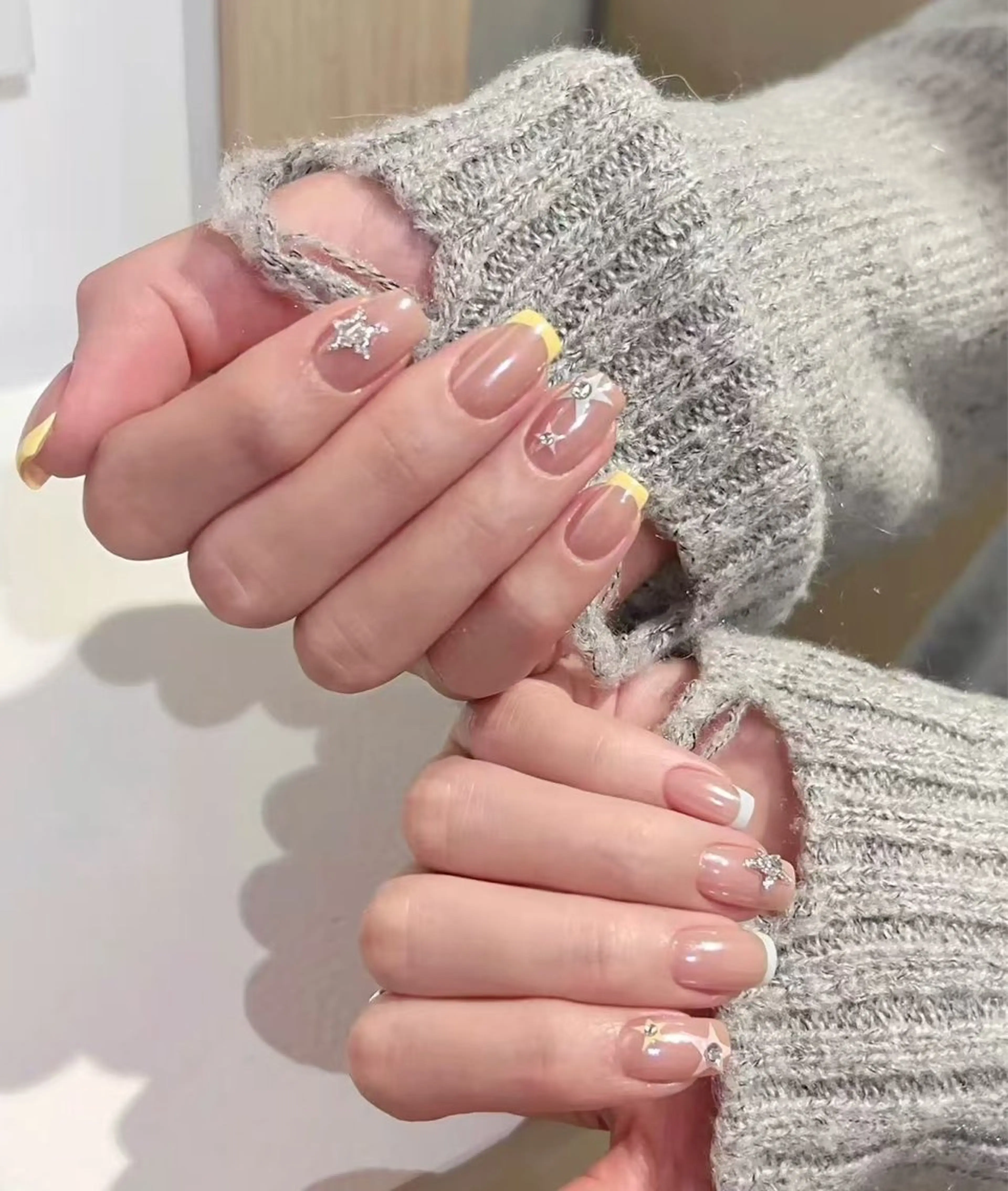 ネイル オーロラネイル フラワーネイル フットネイル フレンチネイル ジェルネイル ハンドネイル BabyYouMi ねねのネイルデザイン