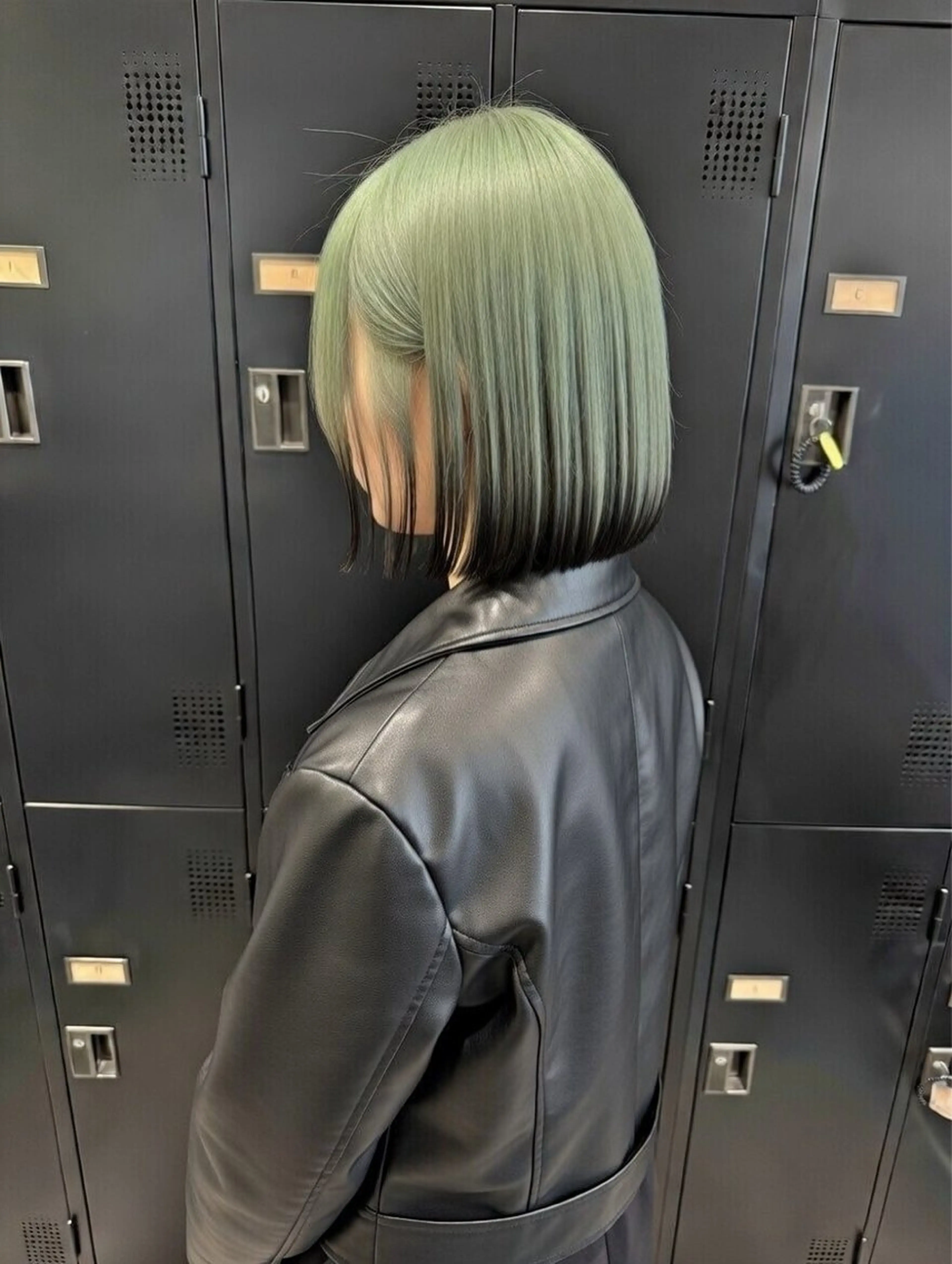 ミディアム カラー ヘアアレンジ デザインカラー ハイトーンカラー ミント ボブ カット ヘアカラー ハイトーン特化🤍 浦住のヘアスタイル