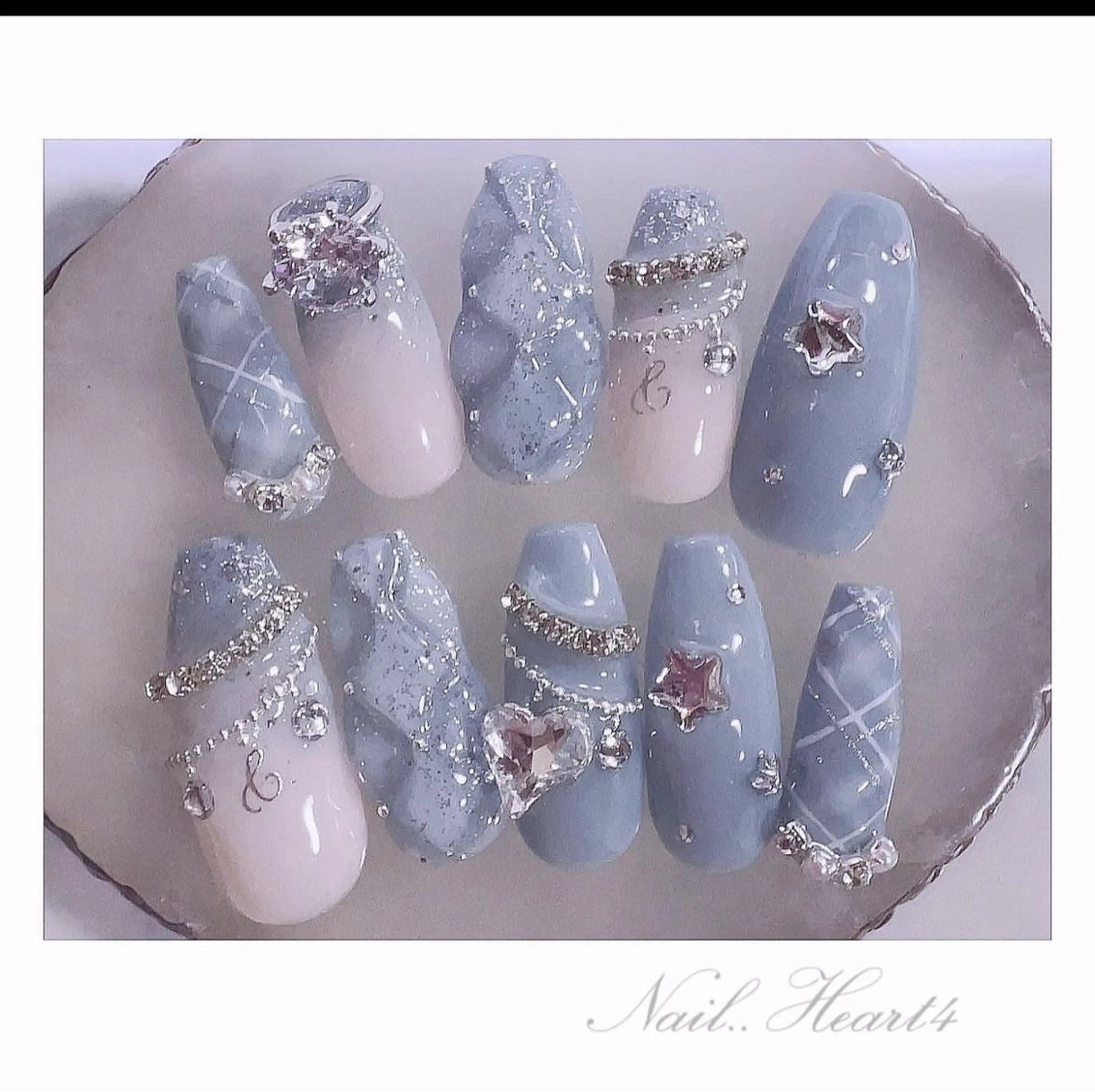 ネイル チークネイル ジェルネイル 韓国ネイル マグネットネイル パラジェル ハンドネイル MaiBeauty To  Toのネイルデザイン